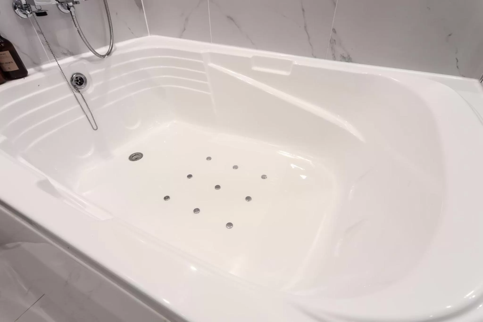 Hot Tub in Seomyeon Brown-dot hotel Gold