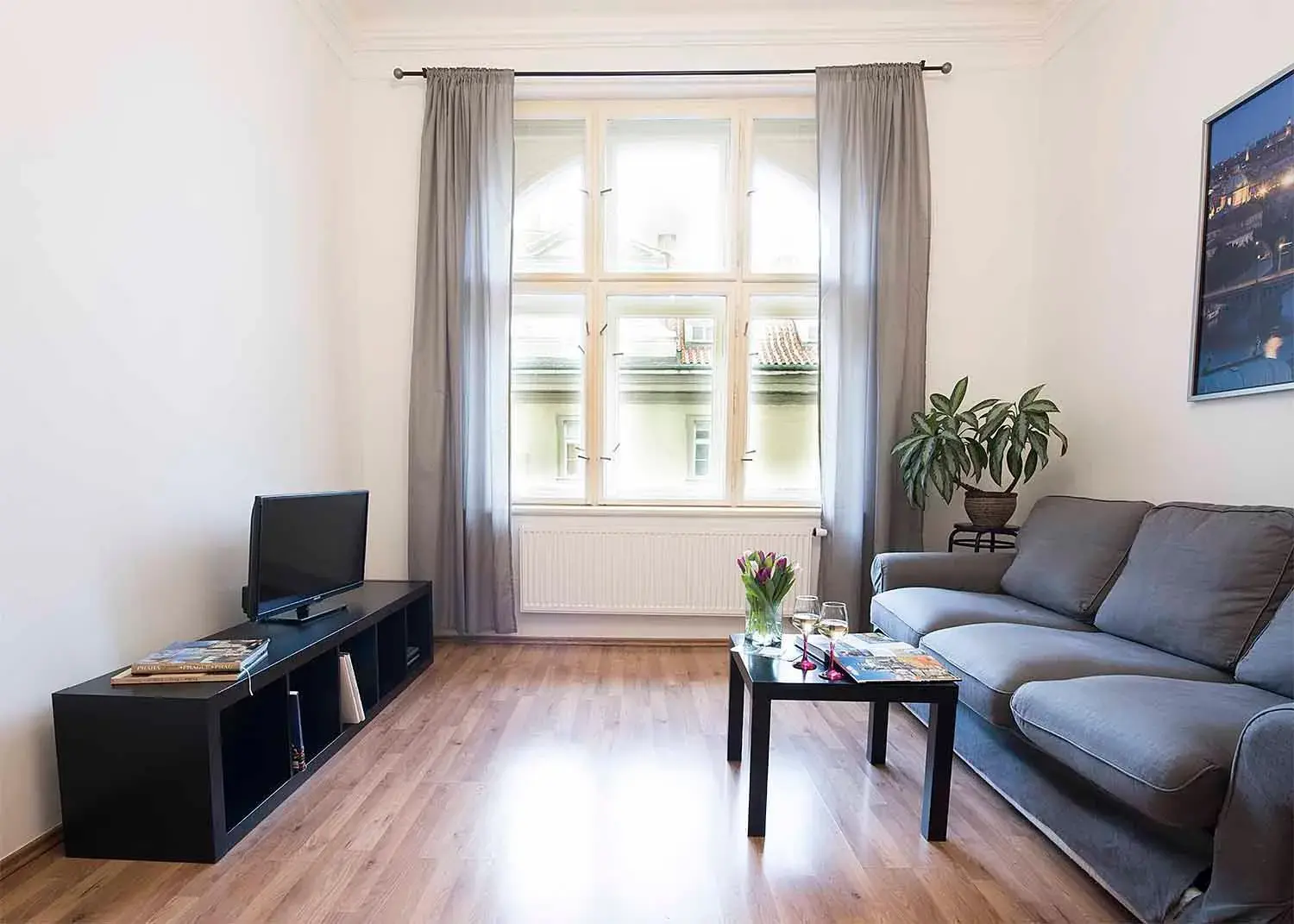 Living room, Seating Area in Royal Road Residence