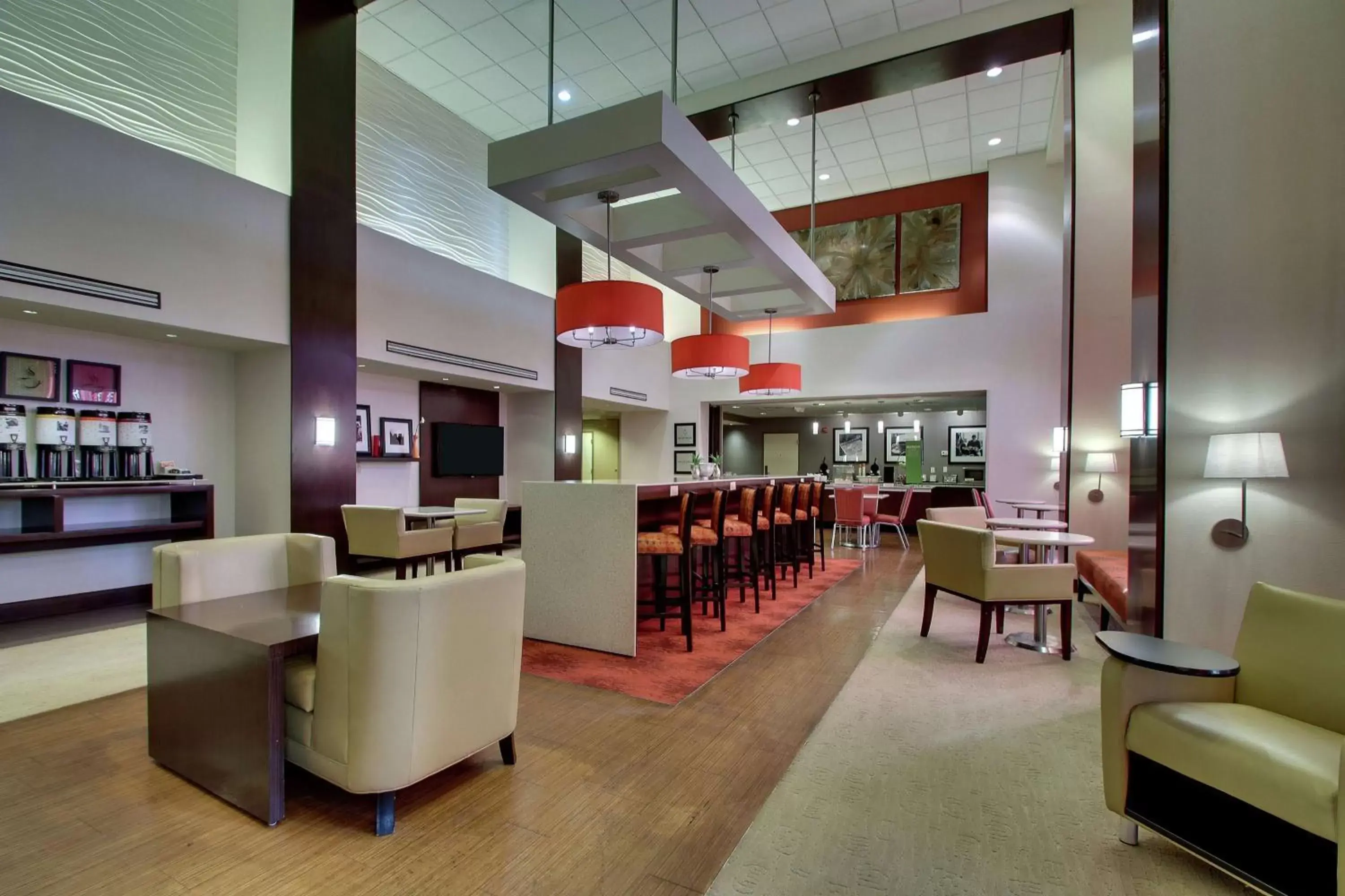 Lobby or reception, Restaurant/Places to Eat in Hampton Inn & Suites Shreveport
