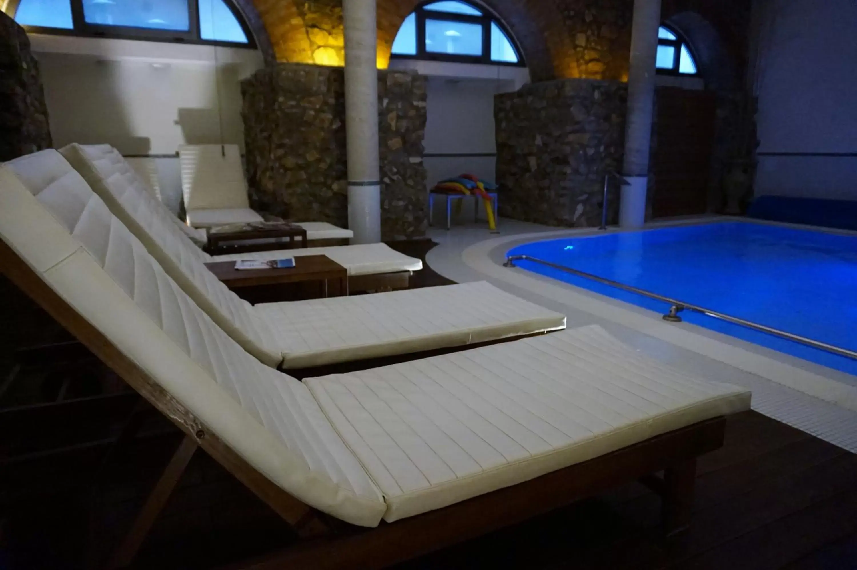 Hot Tub, Swimming Pool in Hotel La Margherita & SPA