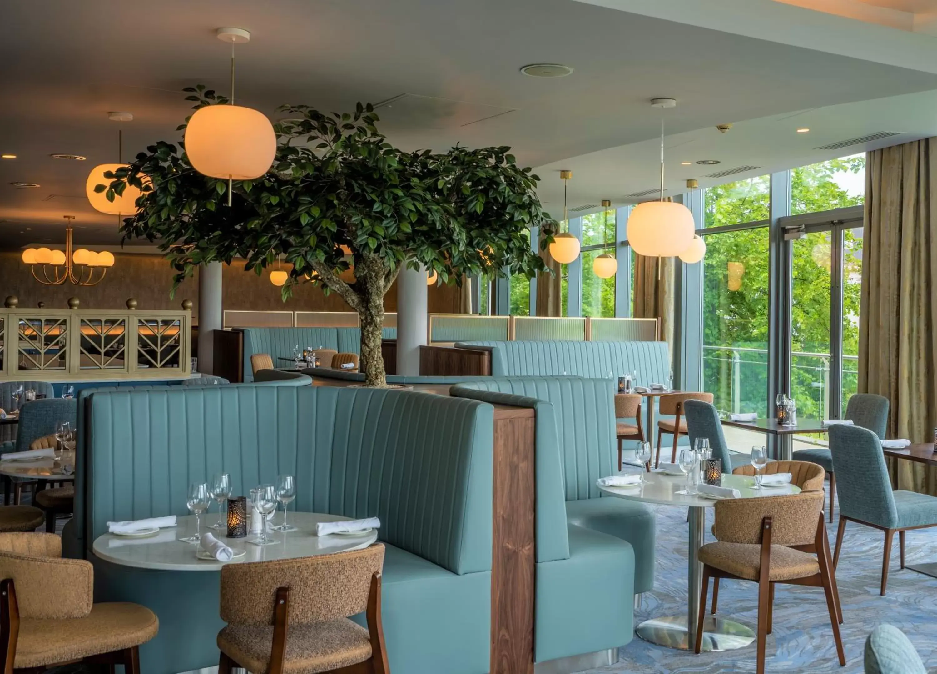 Restaurant/places to eat in Limerick Strand Hotel Restaurant/places to eat in Limerick Strand Hotel