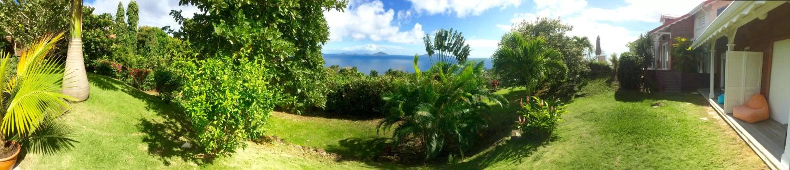 Day in Villa Cajou chambres d'hôtes chez l'habitant et Zanzibar cottage