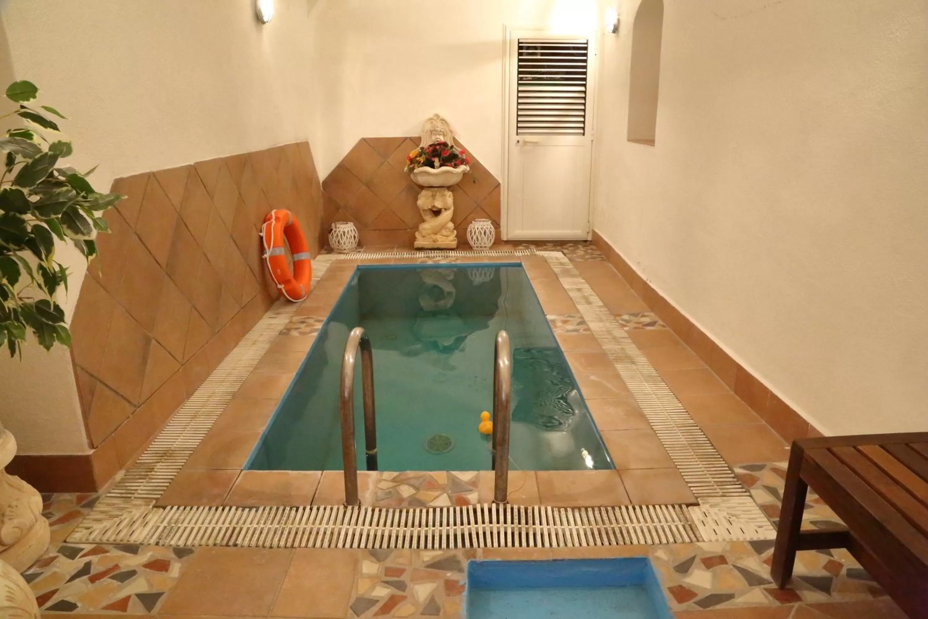 Hot Tub in Hotel Casa Nicola