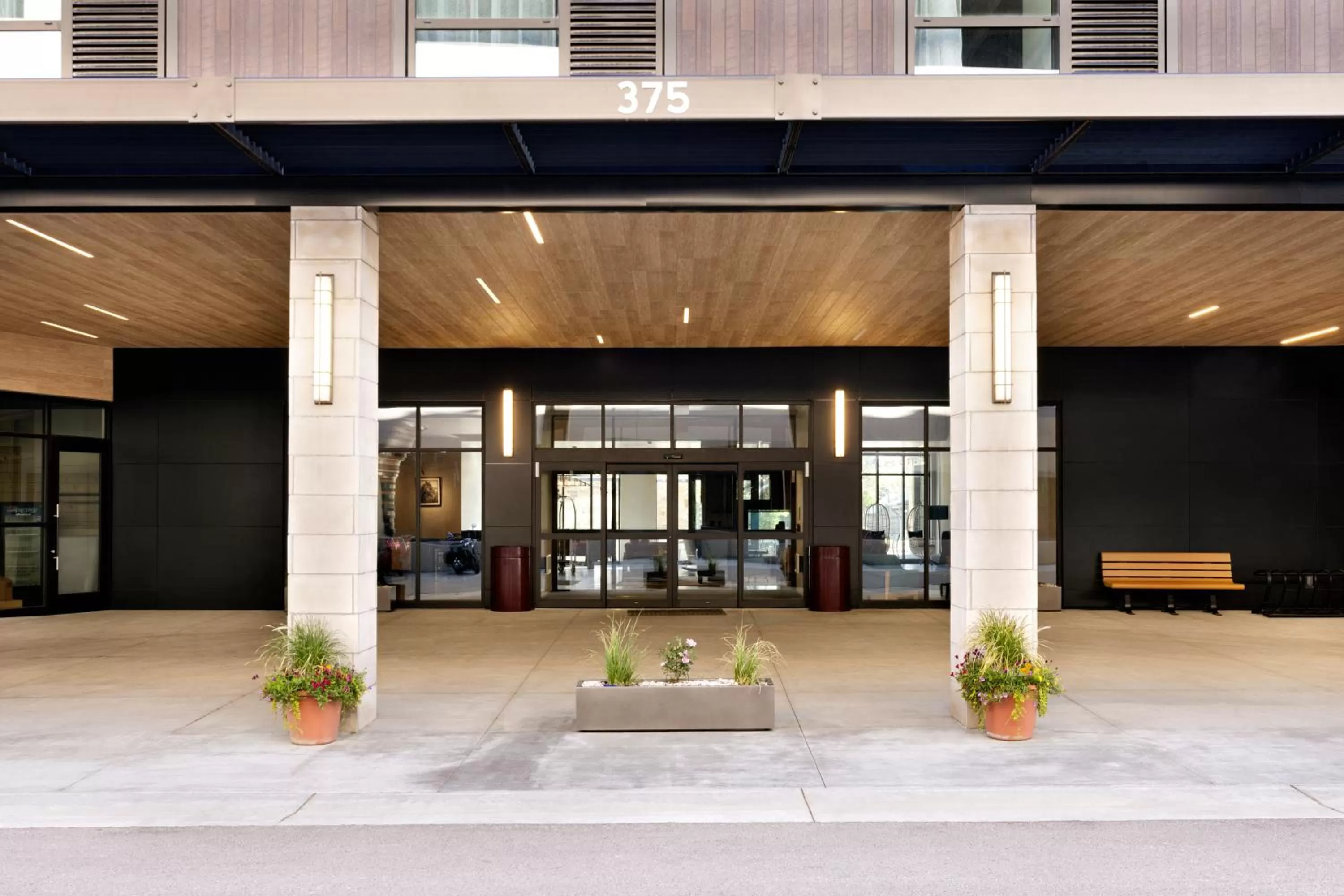 Facade/entrance in Hotel Indigo - Silverthorne by IHG