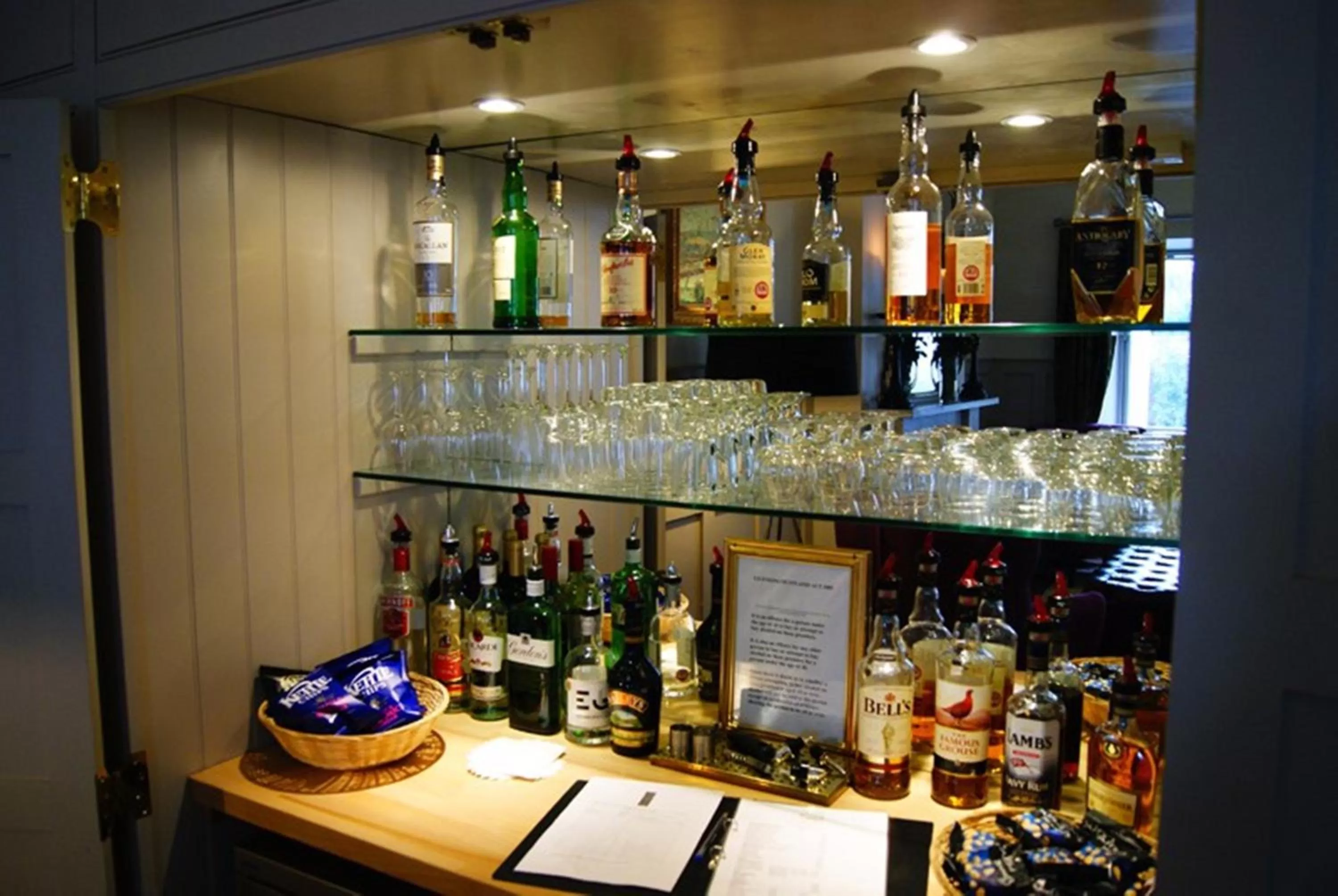 Drinks in Brooks Hotel