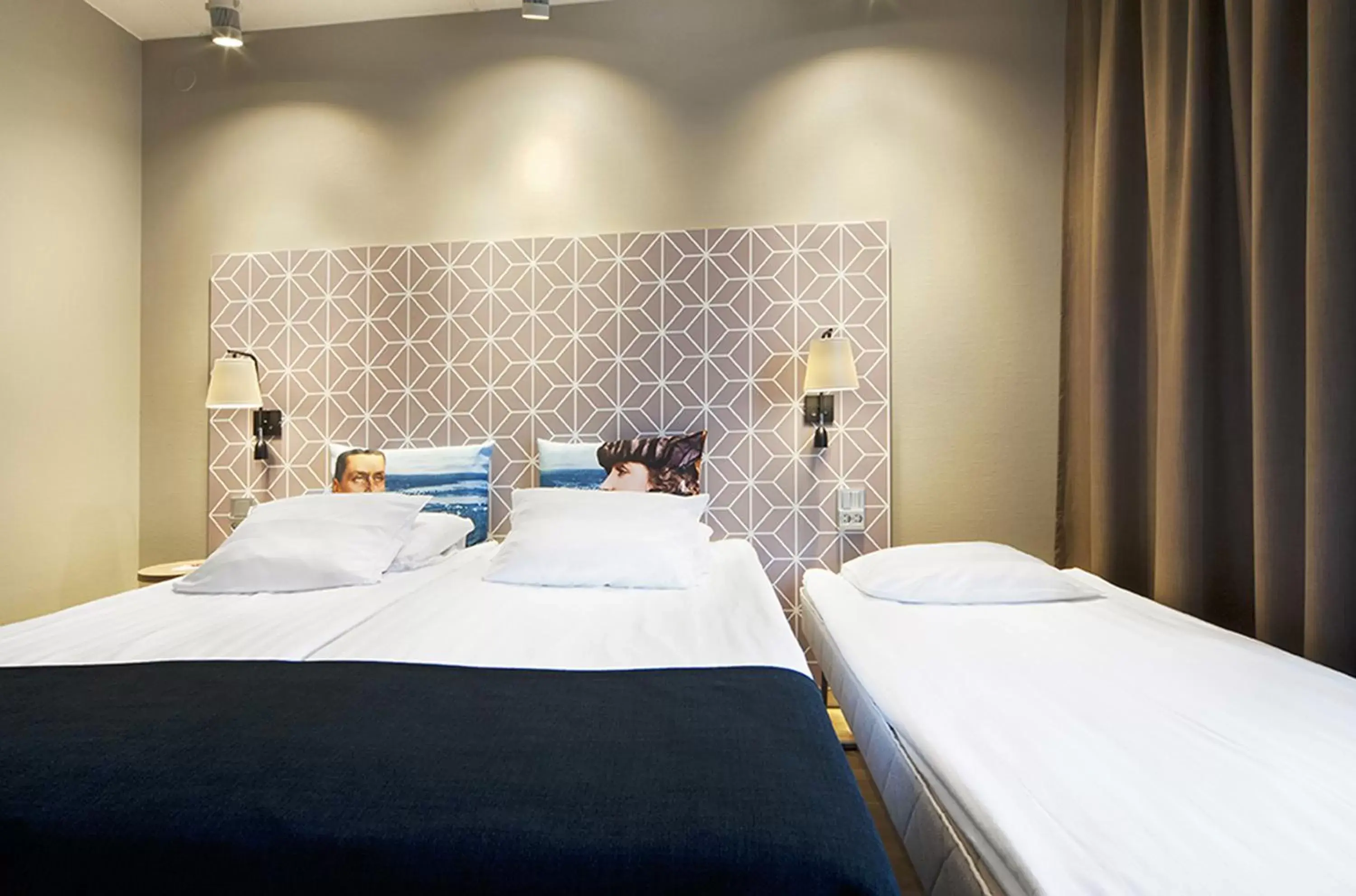 Bed in Original Sokos Hotel Vaakuna Mikkeli Bed in Original Sokos Hotel Vaakuna Mikkeli