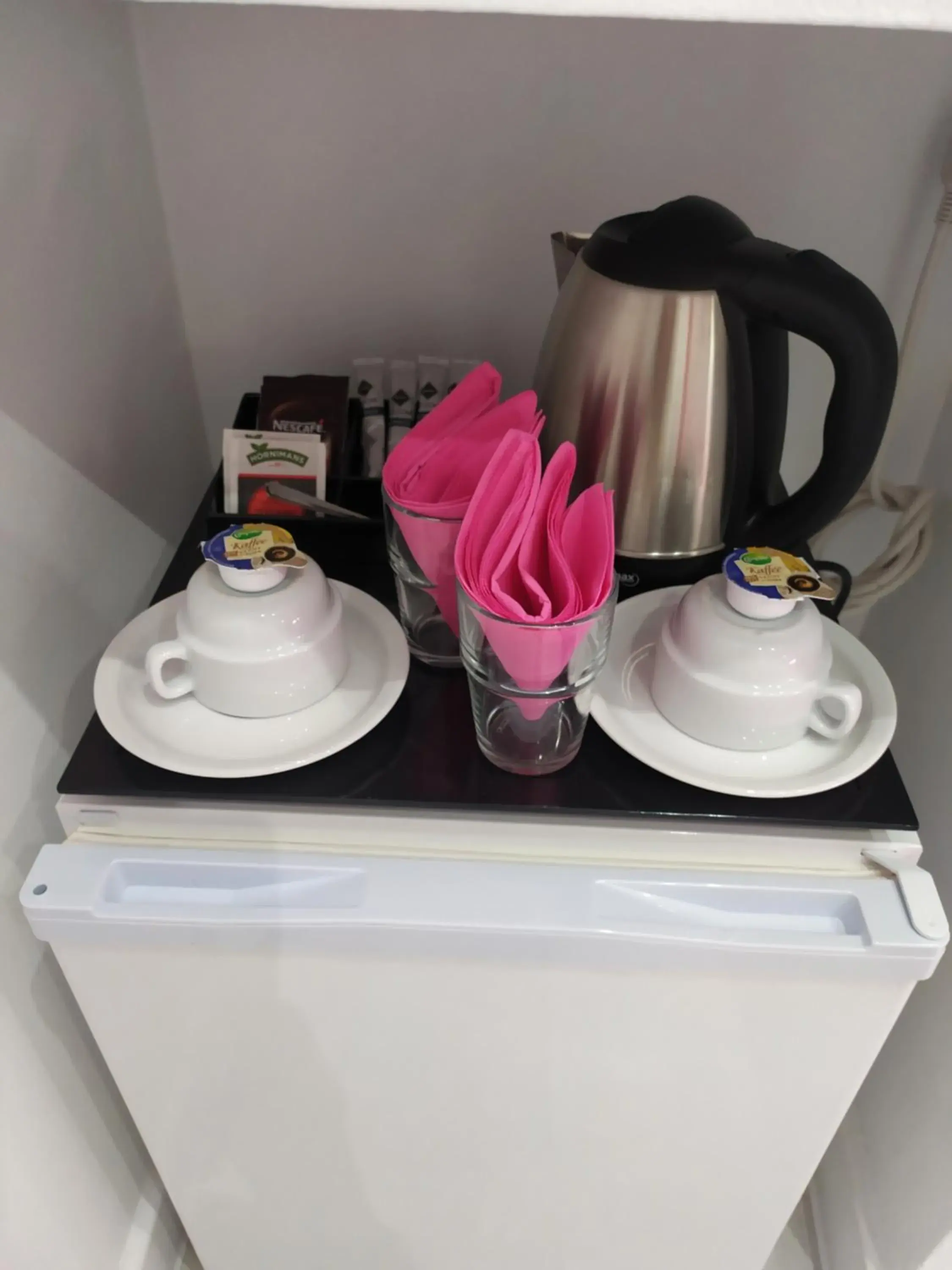 Coffee/tea facilities in Hostal Inn Madrid
