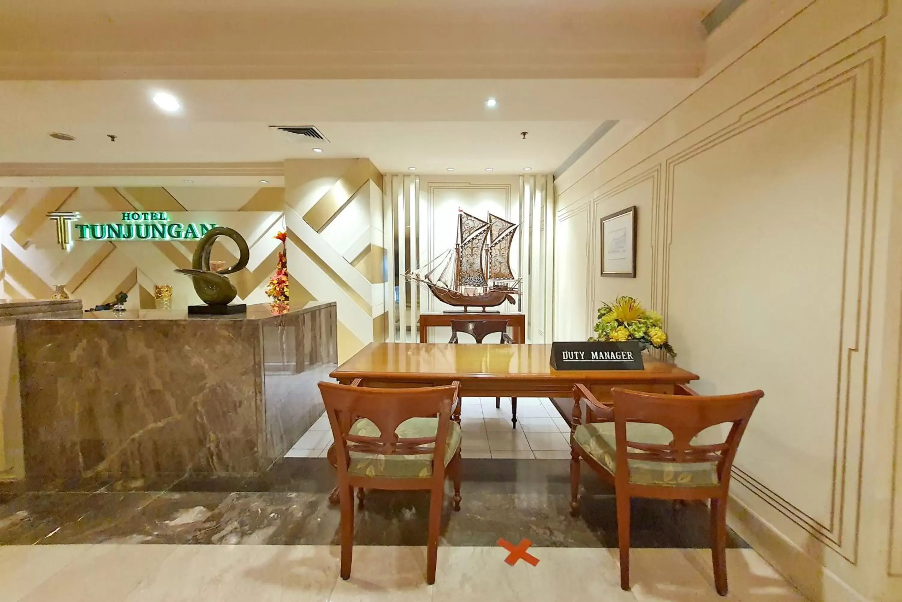 Lobby or reception in Tunjungan Hotel