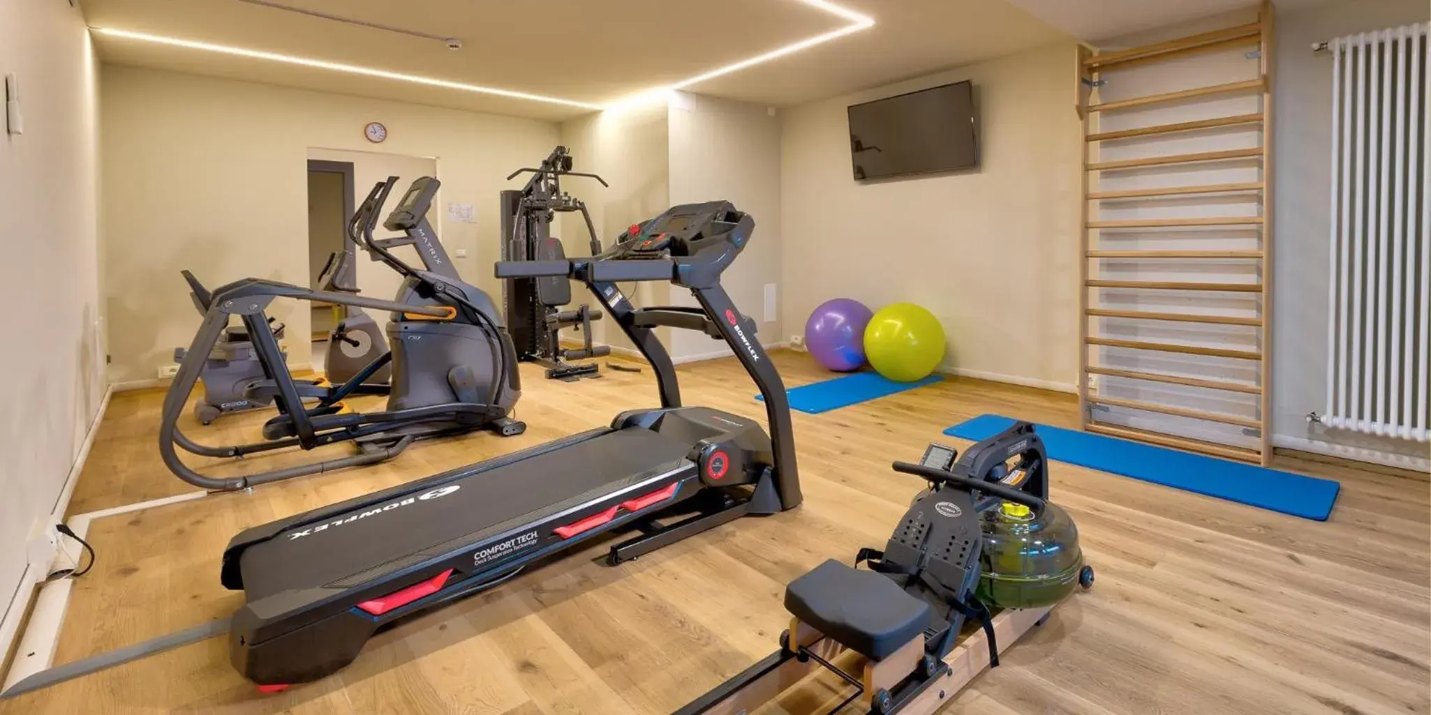Fitness centre/facilities, Fitness Center/Facilities in Hotel The Cube