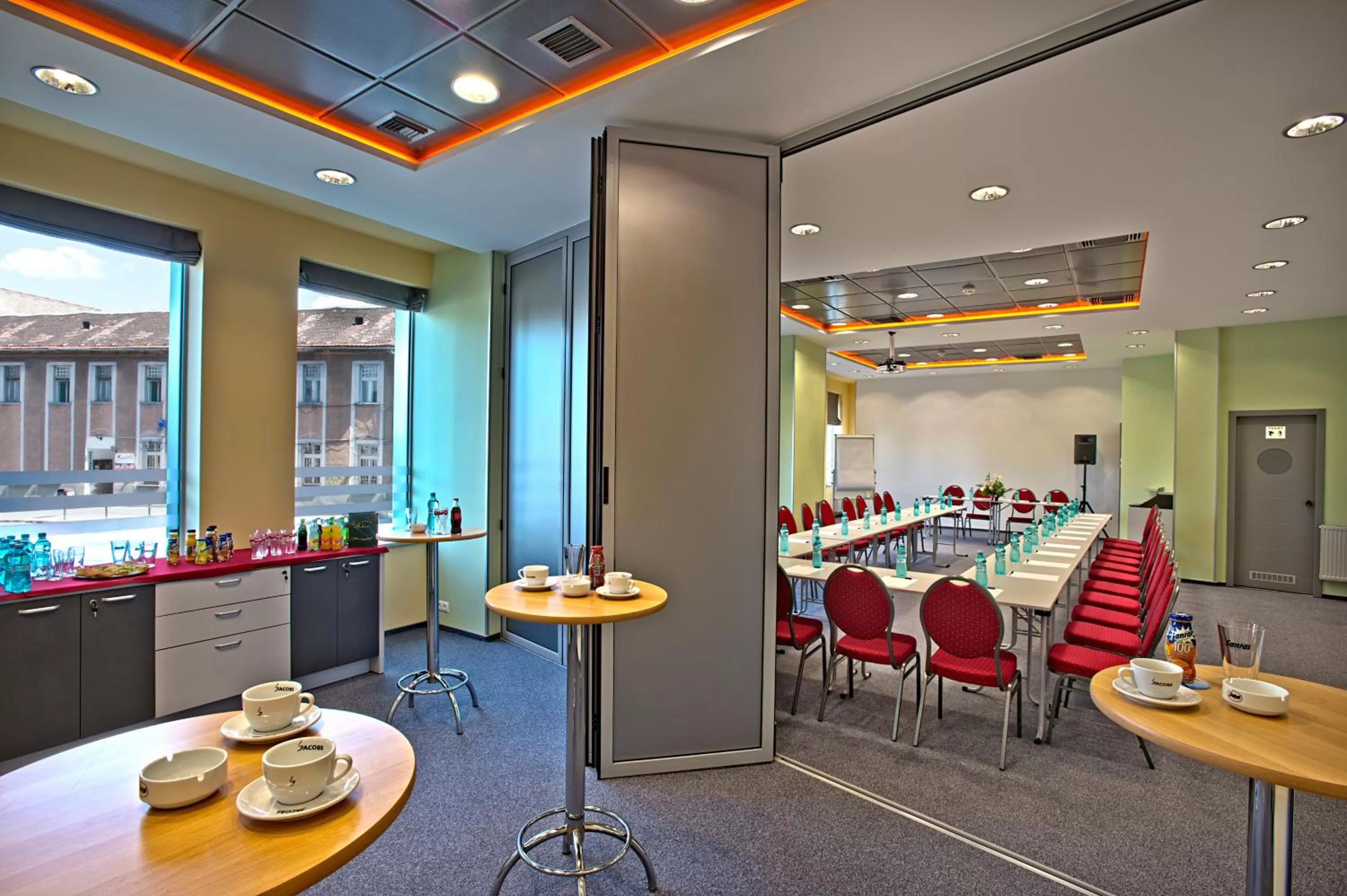 Business facilities in Hotel Ambient
