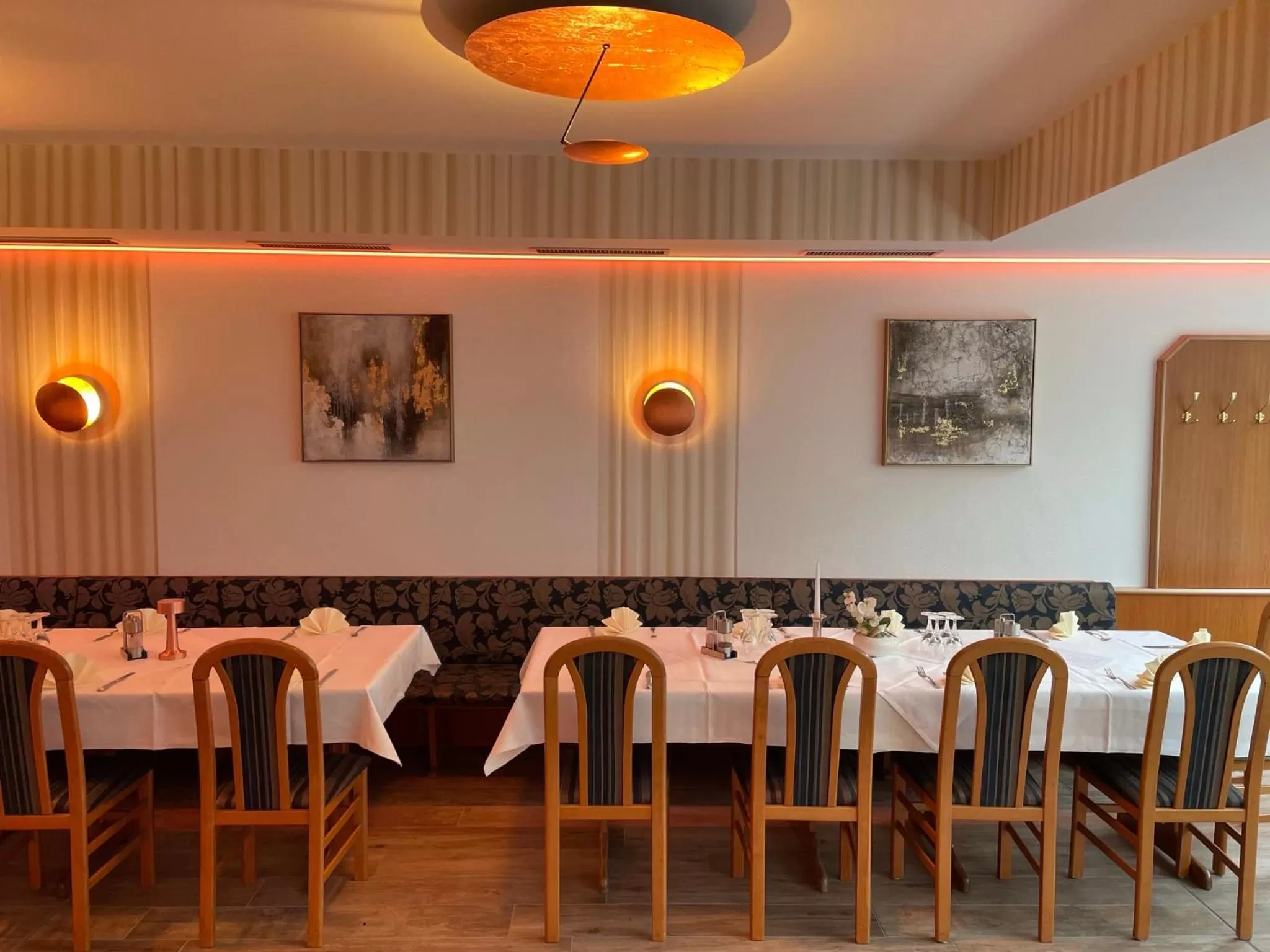 Restaurant/places to eat in Hotel-Gasthof Hüttensteinach