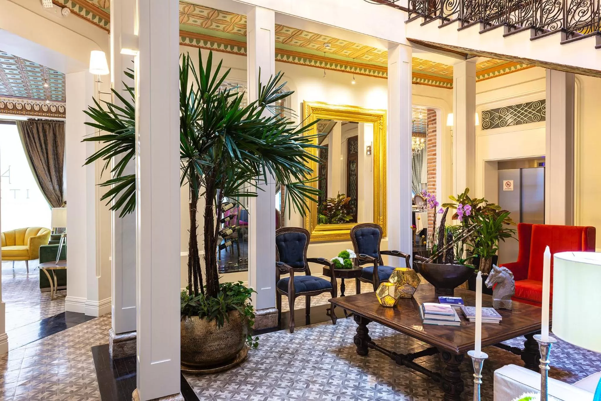 Patio in Itza Hotel Boutique Internacional