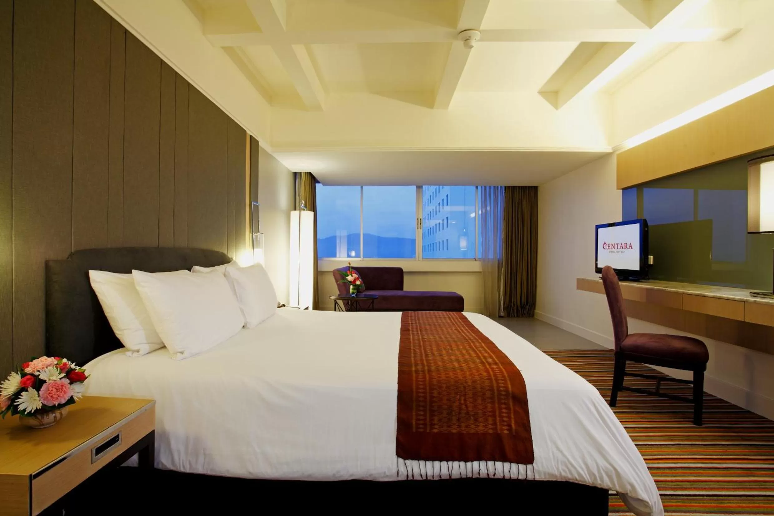 Photo of the whole room, Bed in Centara Hotel Hat Yai