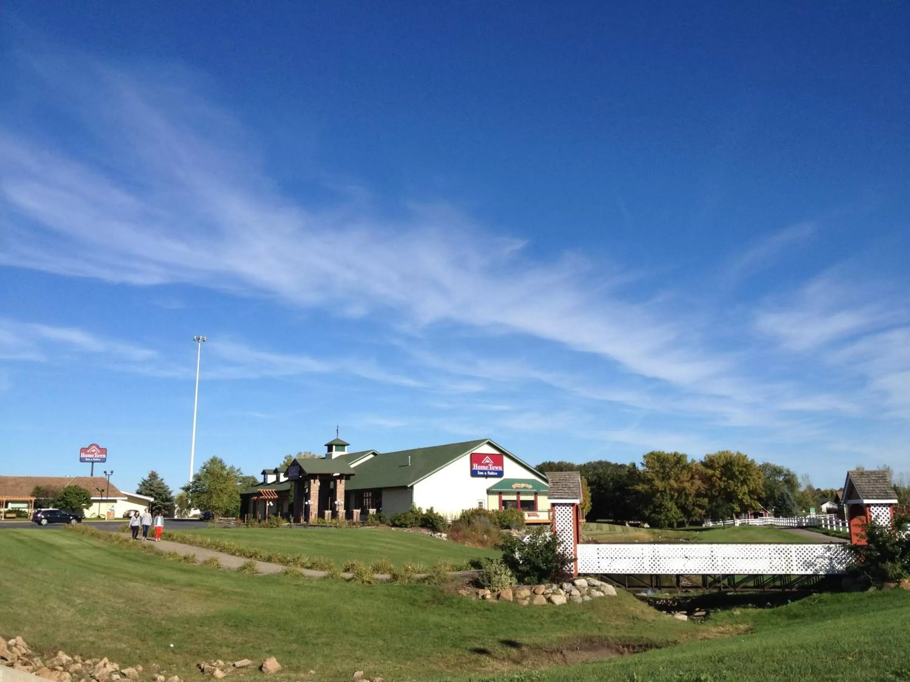 View (from property/room), Property Building in HomeTown Inn and Suites Belle Plaine