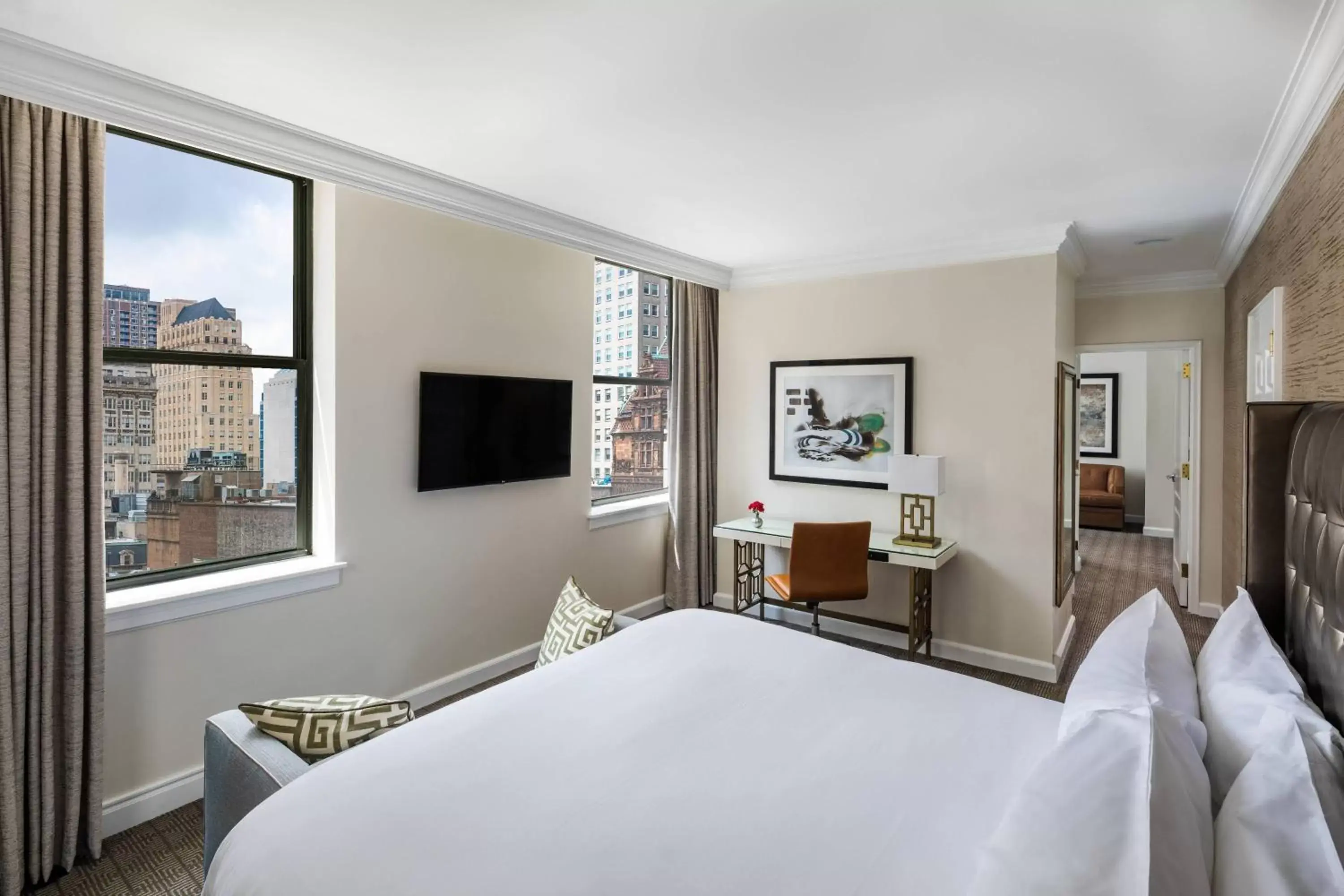 Bedroom in The Ritz-Carlton, Philadelphia