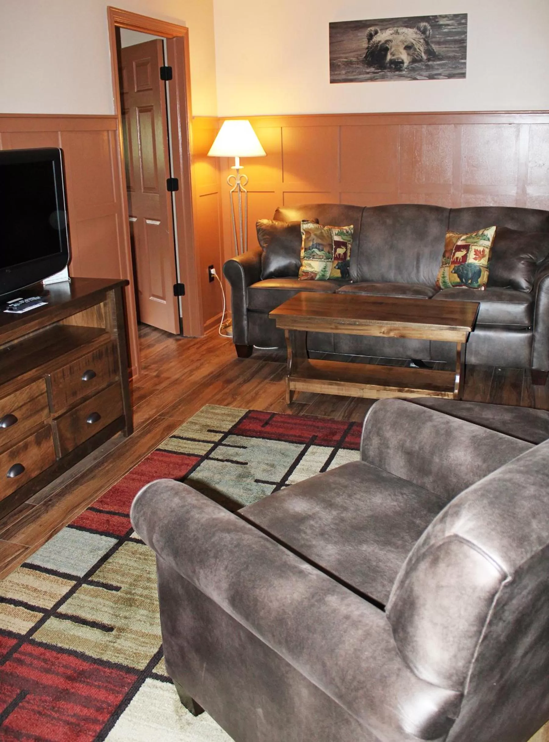 Seating Area in Bayside Resort, Lake George NY