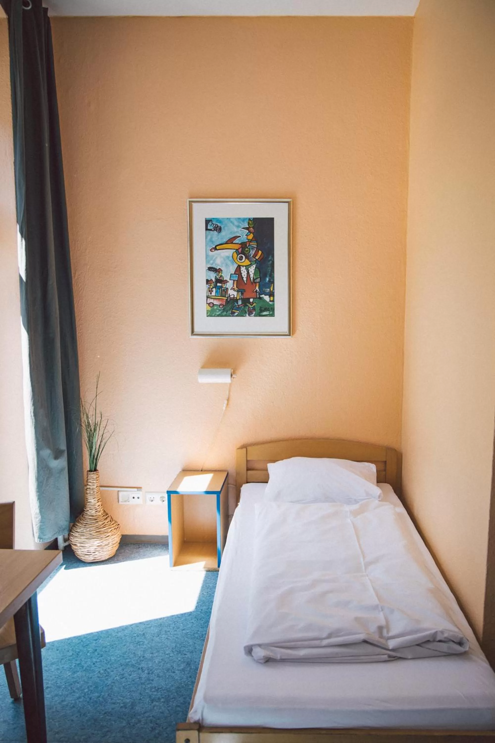 Staff, Bed in Happy Hotel Berlin