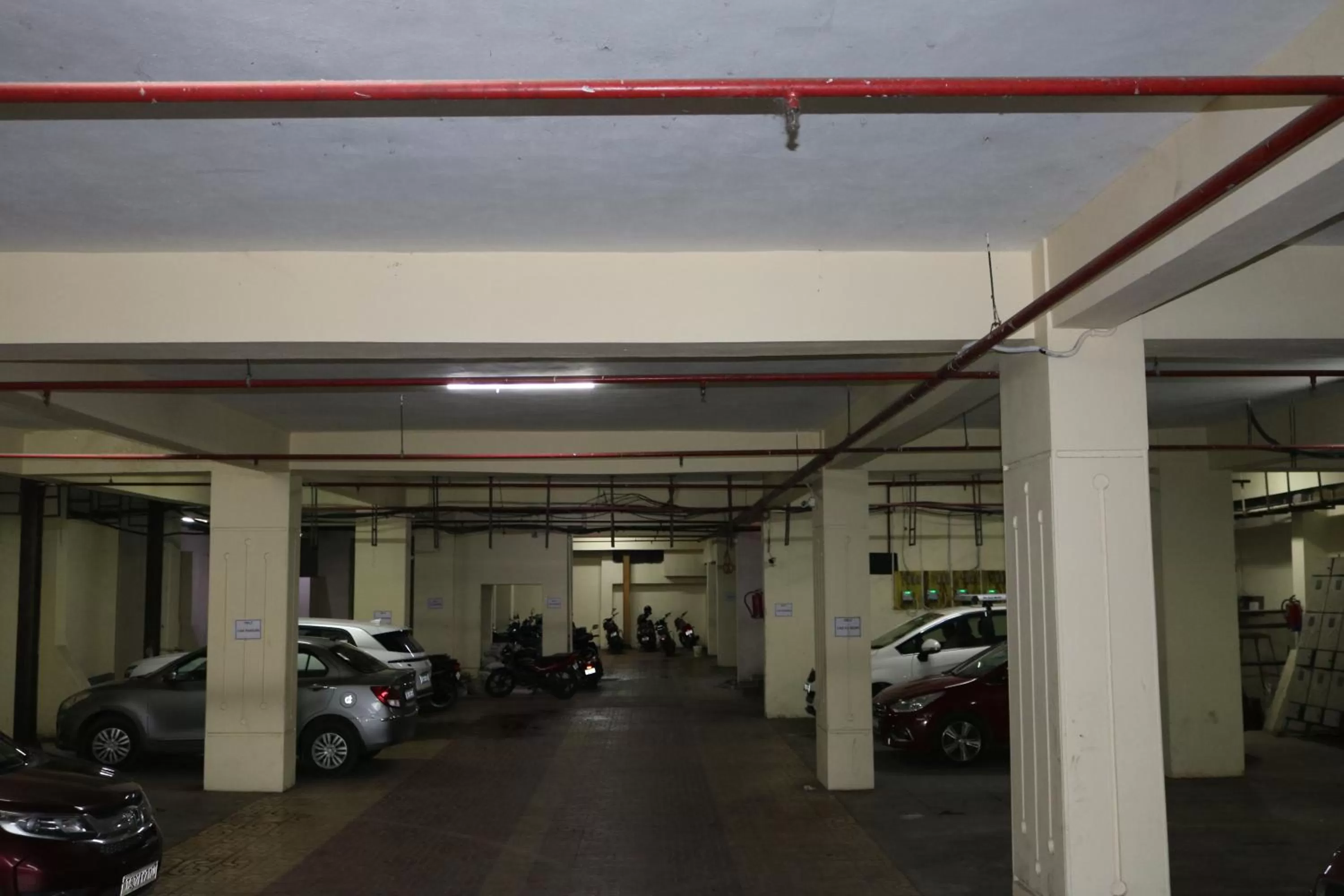 Parking in Hotel SK Riverfront