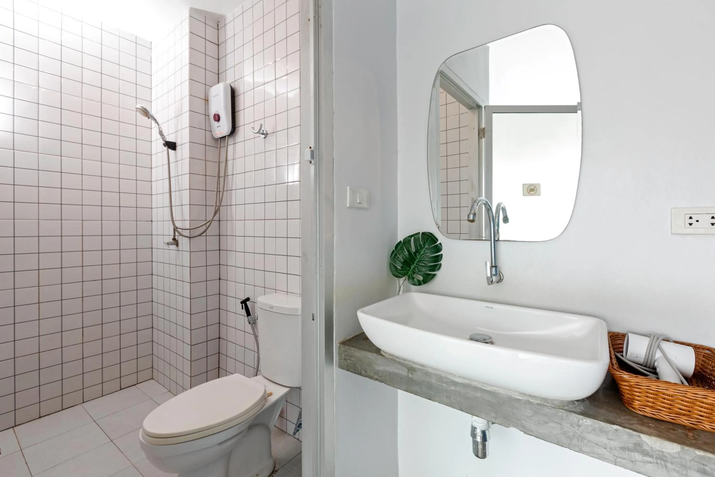 Shower in Hip Hostel - SHA Plus