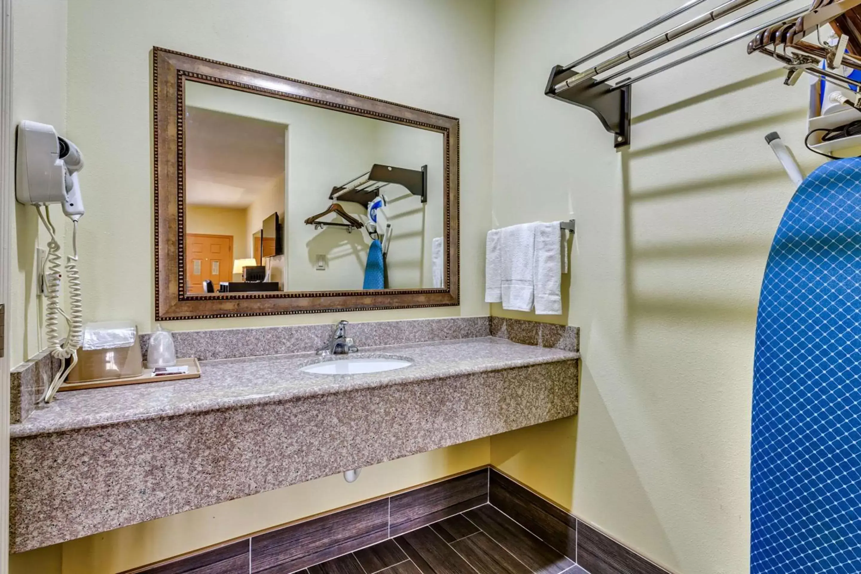 Bathroom in Quality Inn - Brownsville