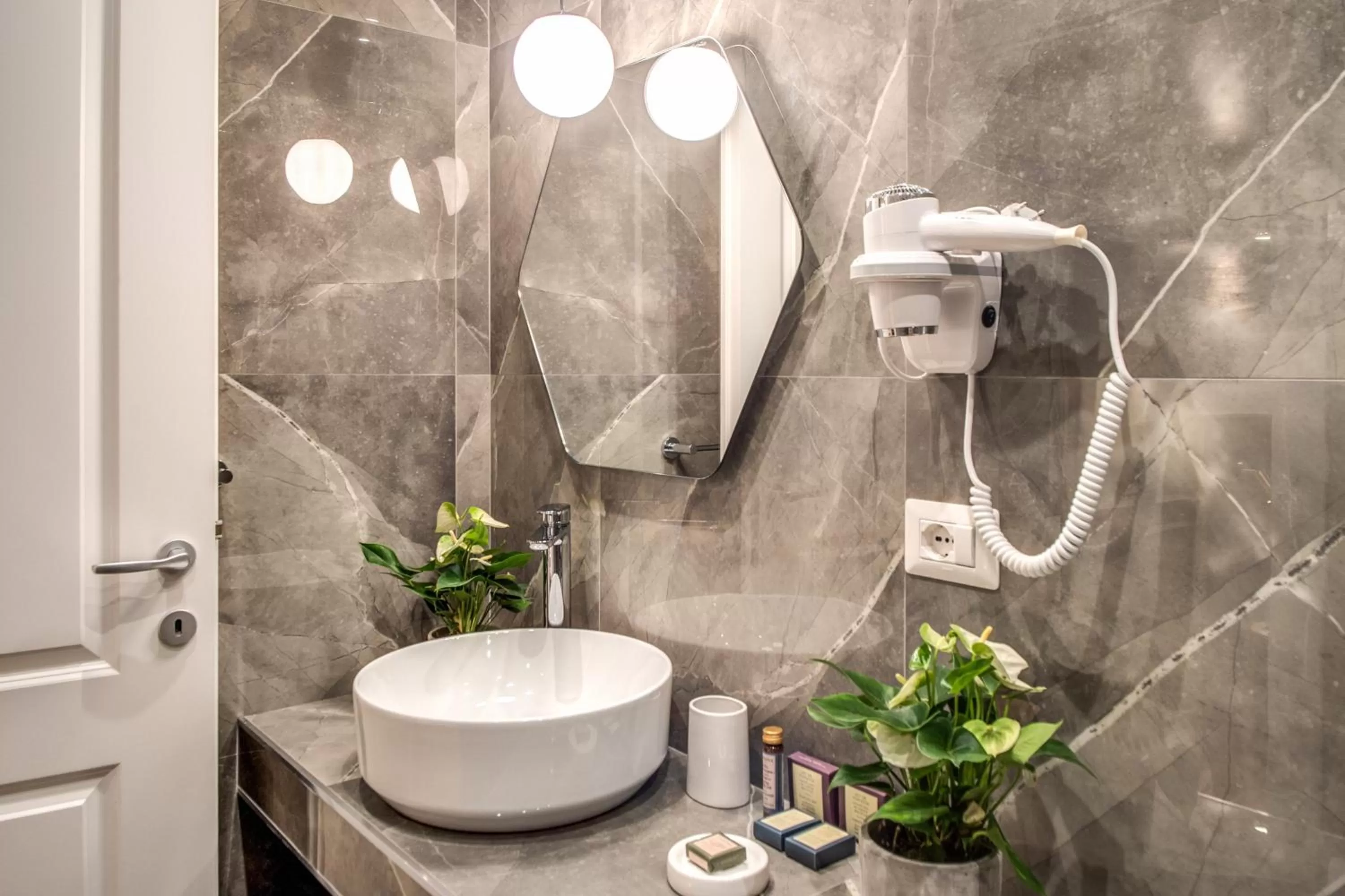 Bathroom in Tree Charme Augusto Boutique Hotel