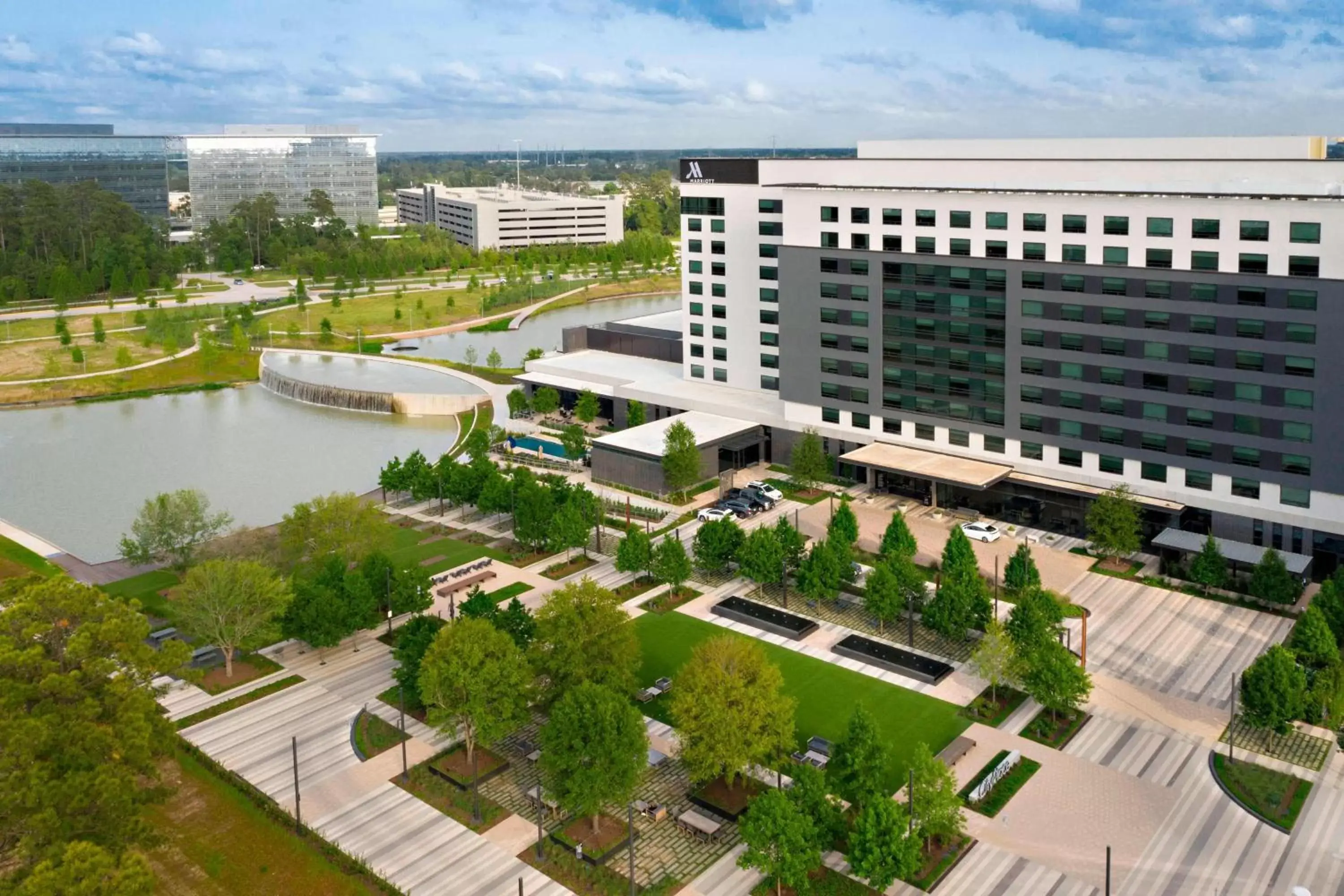 Property building, Bird's-eye View in Houston CityPlace Marriott at Springwoods Village