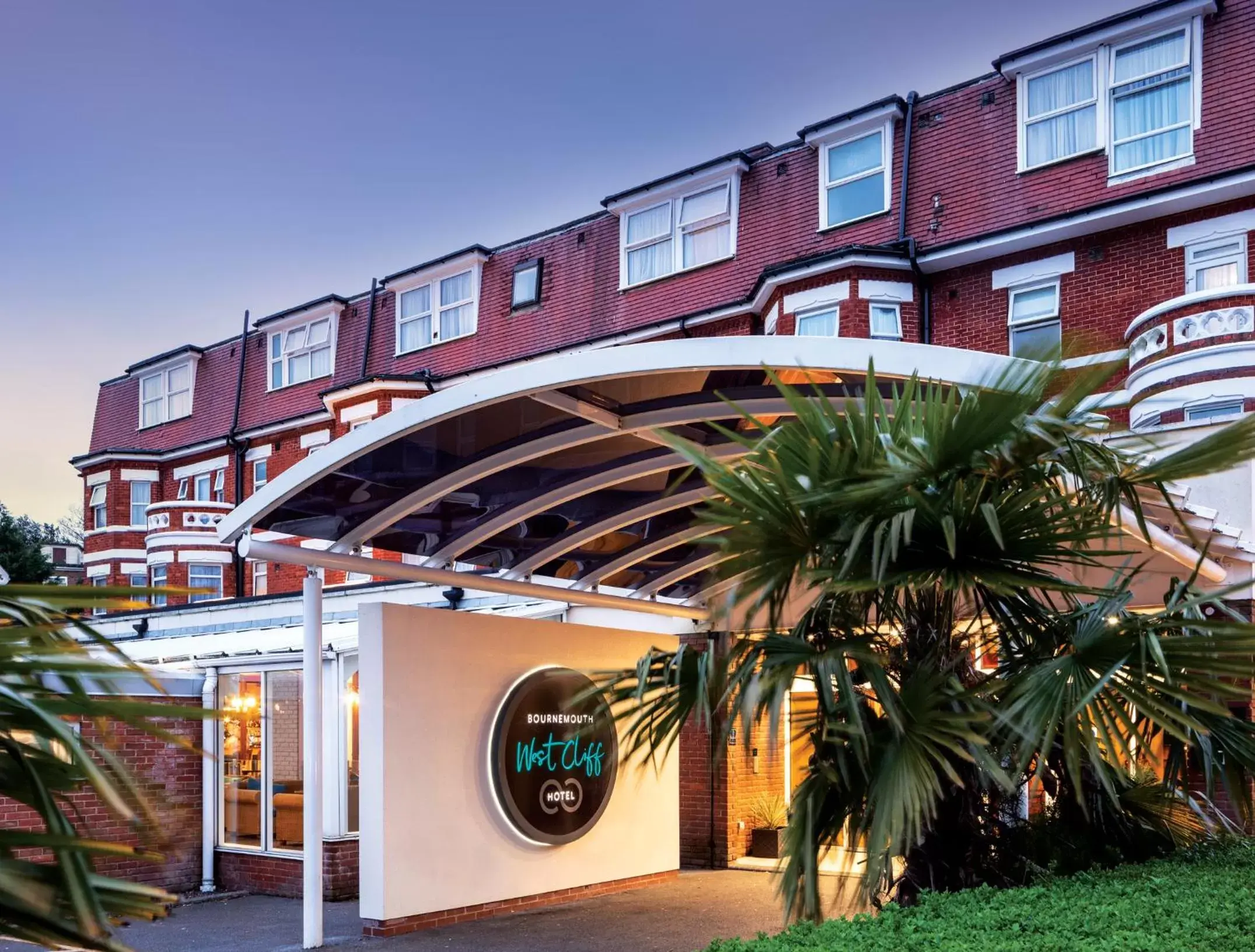 Facade/entrance, Property Building in Bournemouth West Cliff Hotel
