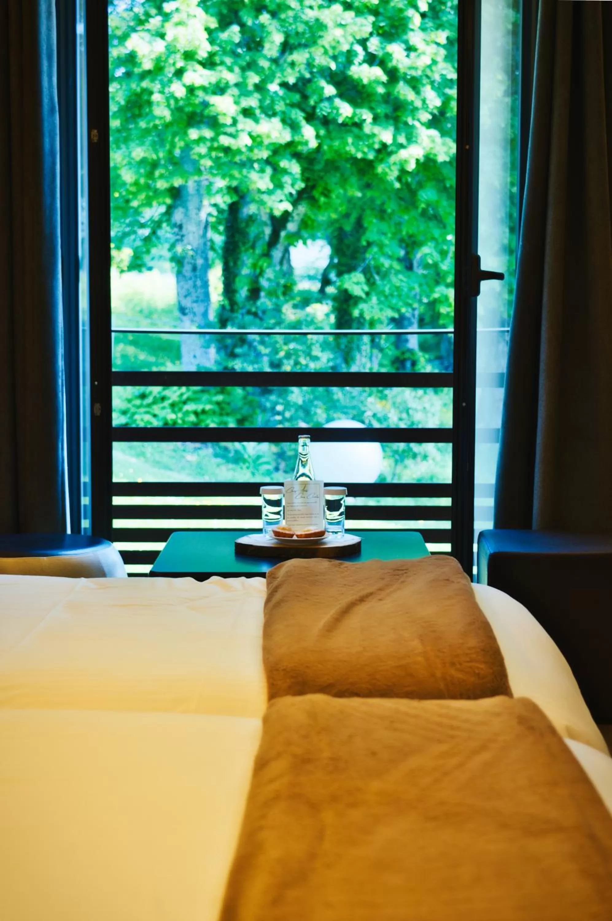 Bed in Château des Avenieres - Relais & Châteaux