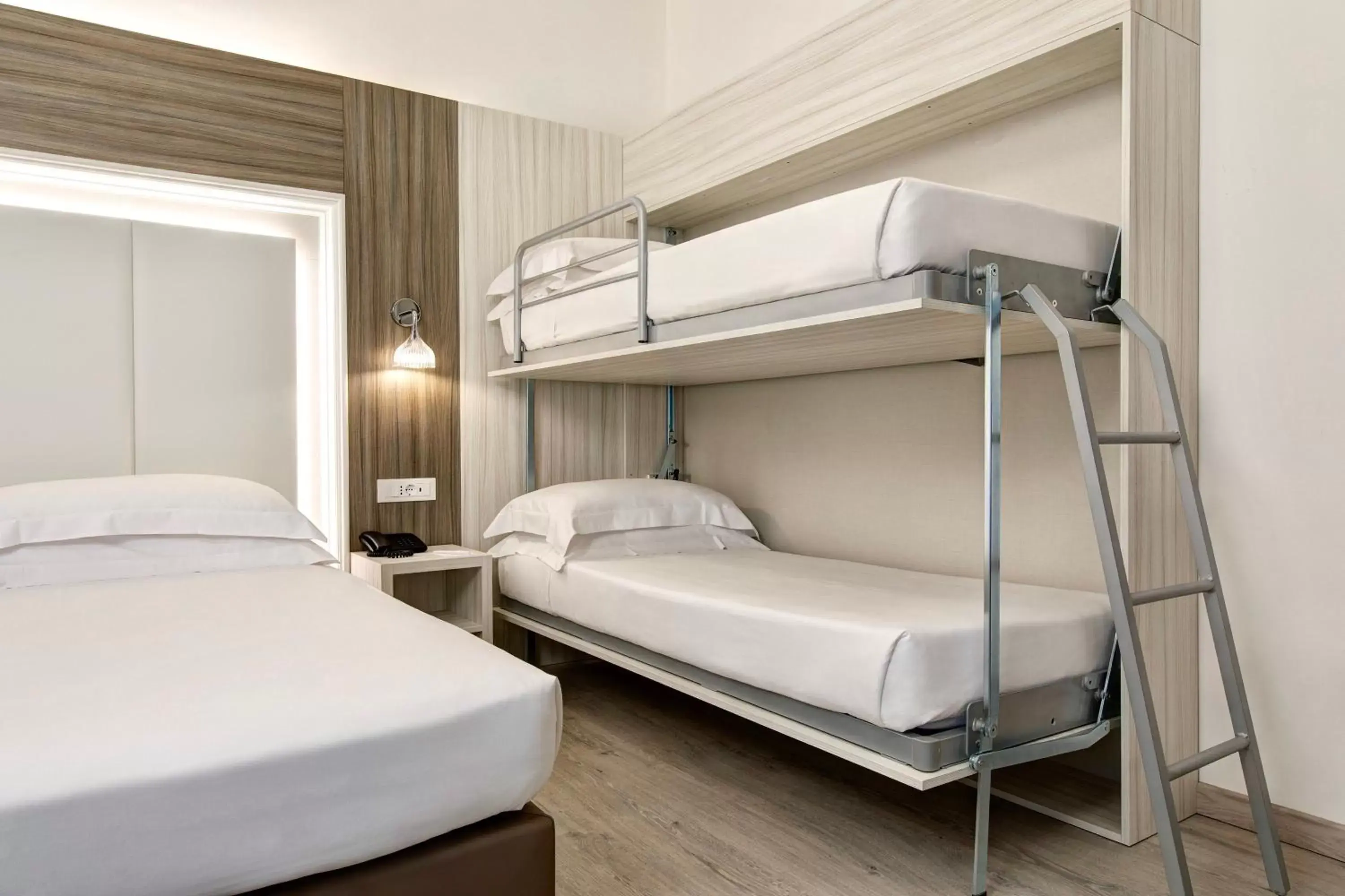 Bunk Bed in Best Western Hotel San Giusto
