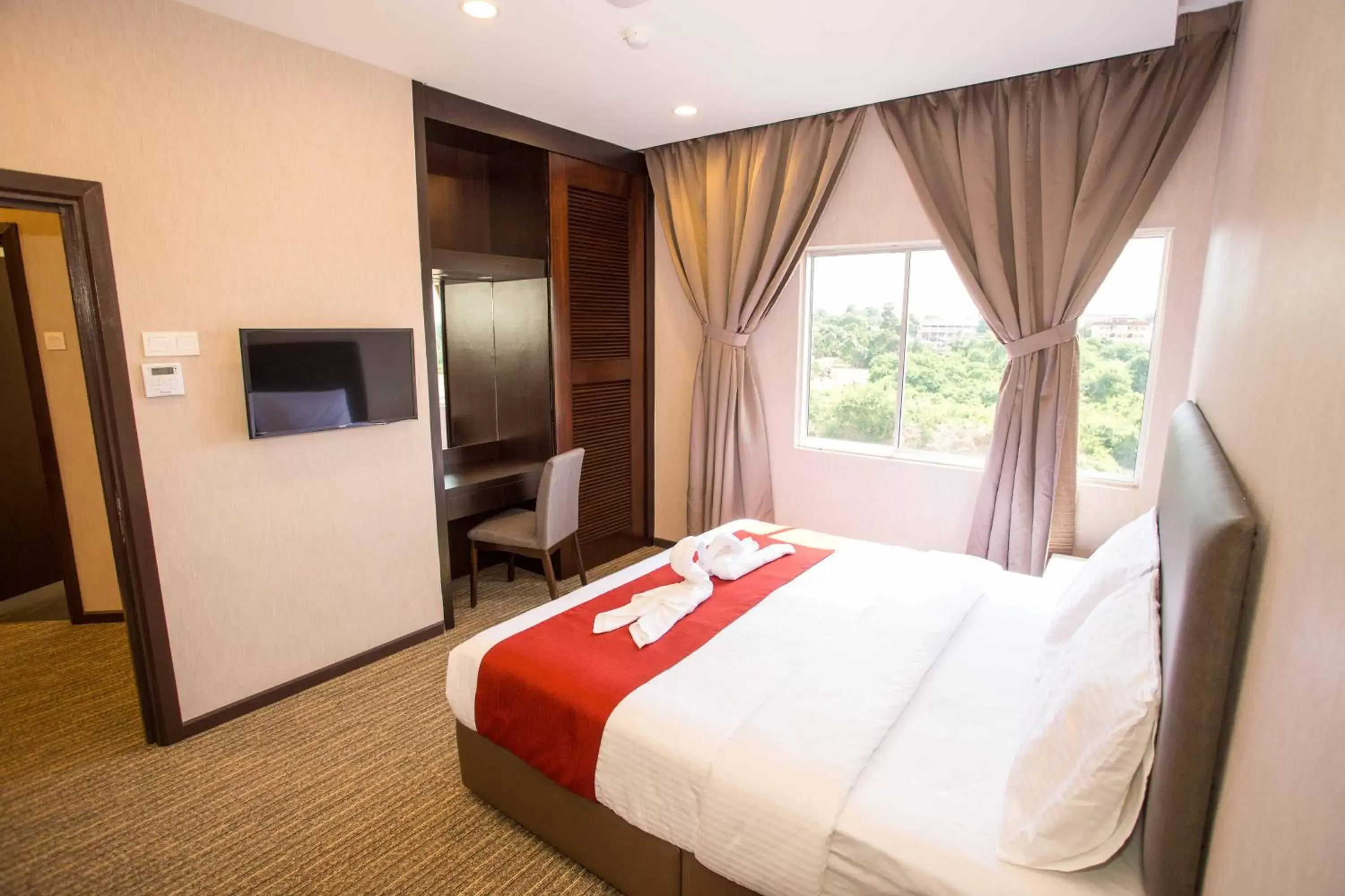 Bedroom, Room Photo in Icon Hotel Segamat