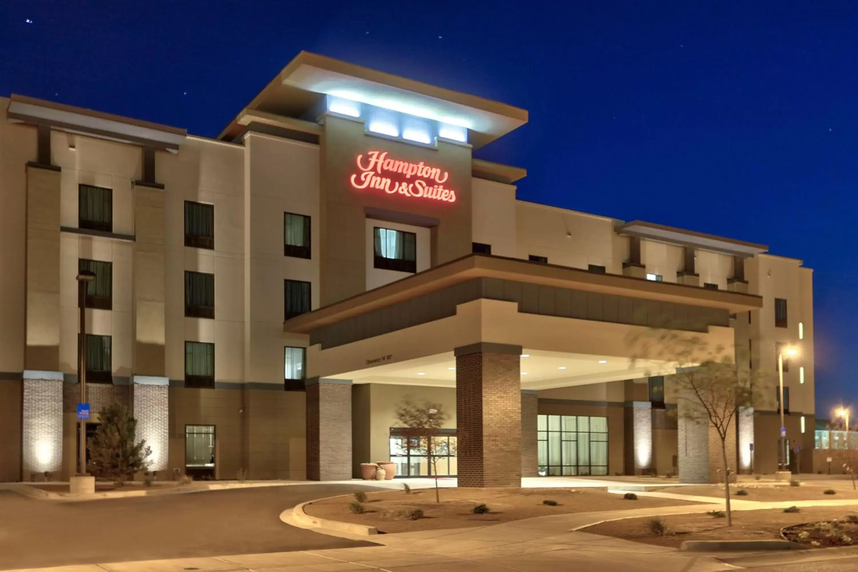 Property Building in Hampton Inn & Suites Artesia