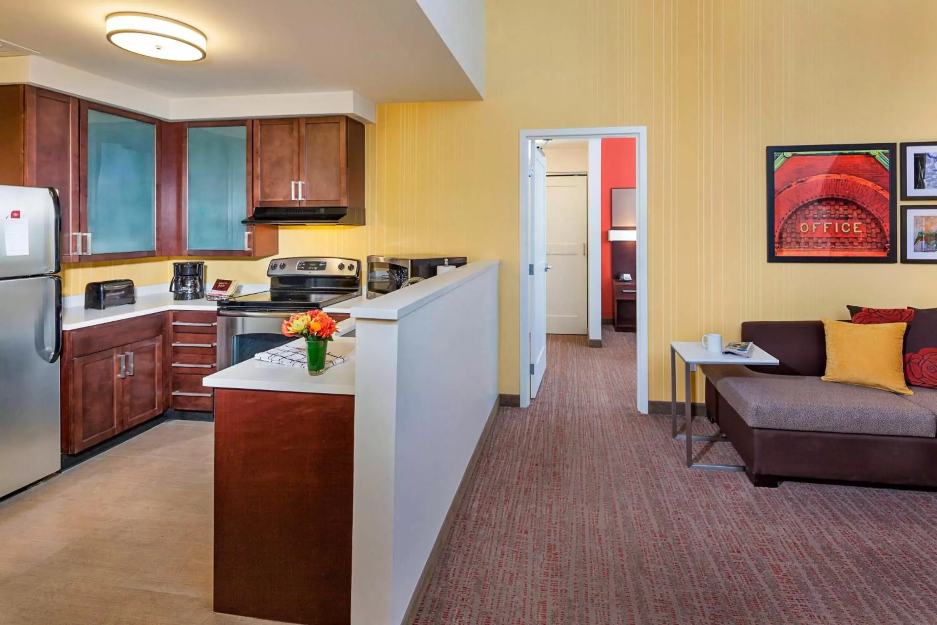 Kitchen or kitchenette, Kitchen/Kitchenette in Residence Inn by Marriott Omaha Downtown Old Market Area