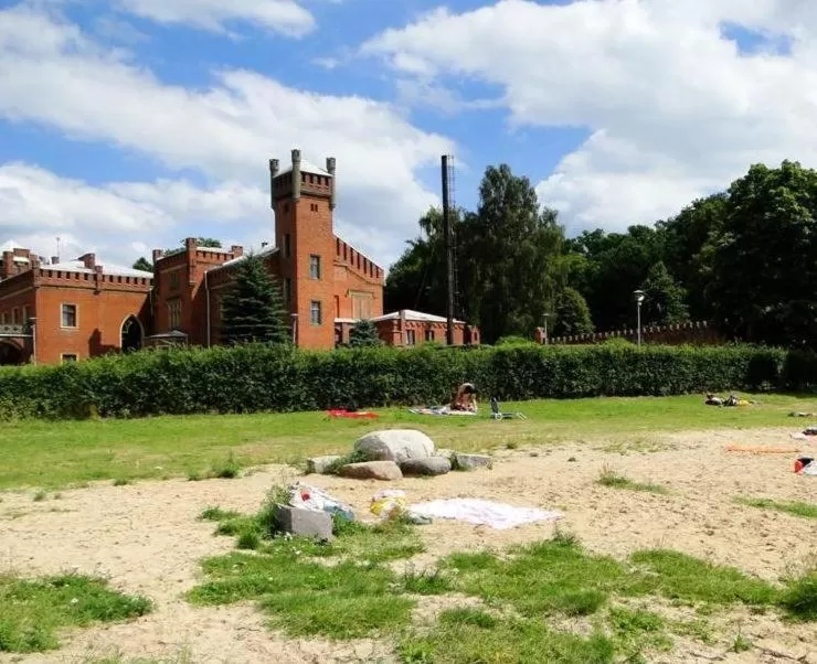 Property building in Hotel Zamek Karnity