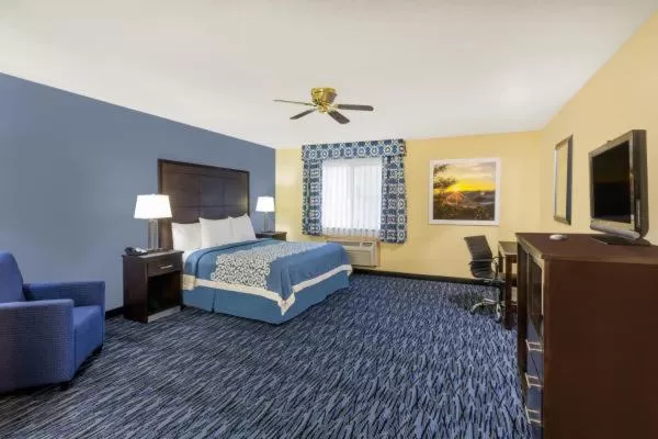 Bed in Days Inn by Wyndham Moab