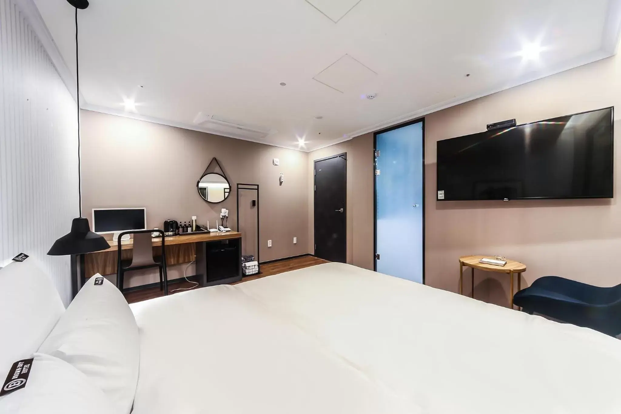 Photo of the whole room, TV/Entertainment Center in Seomyeon Brown-dot hotel Gold