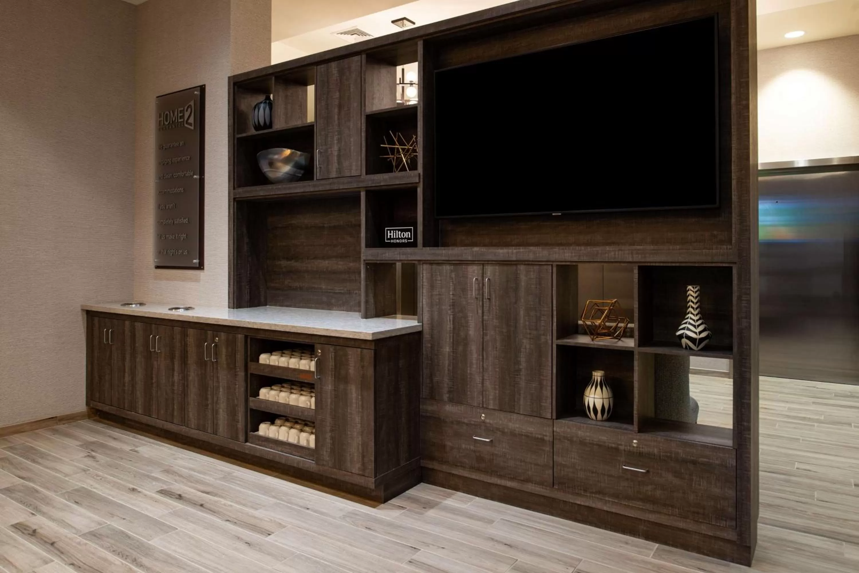 Lobby or reception in Home2 Suites By Hilton Tampa Downtown Channel District