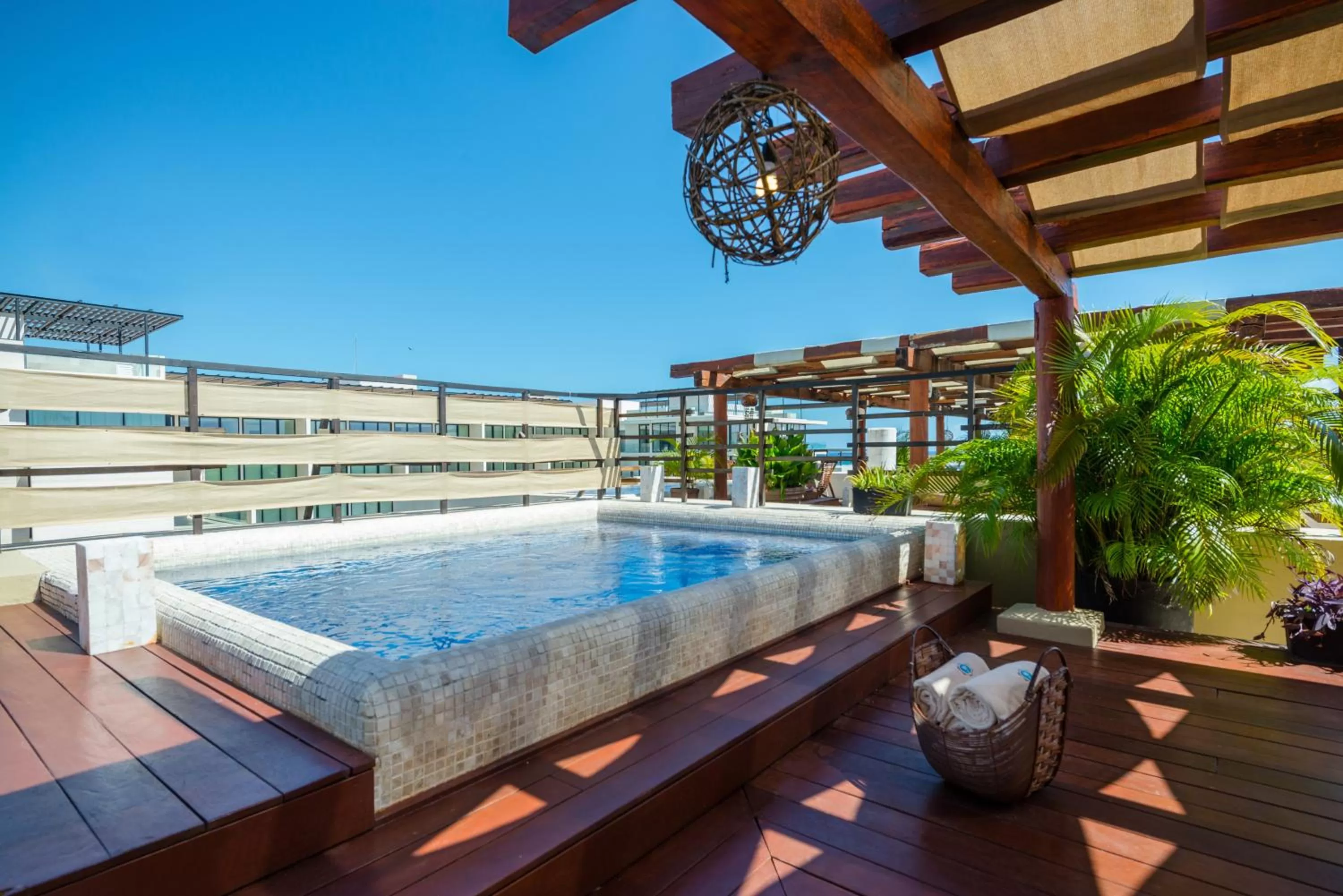 La Divina by Aldea Thai