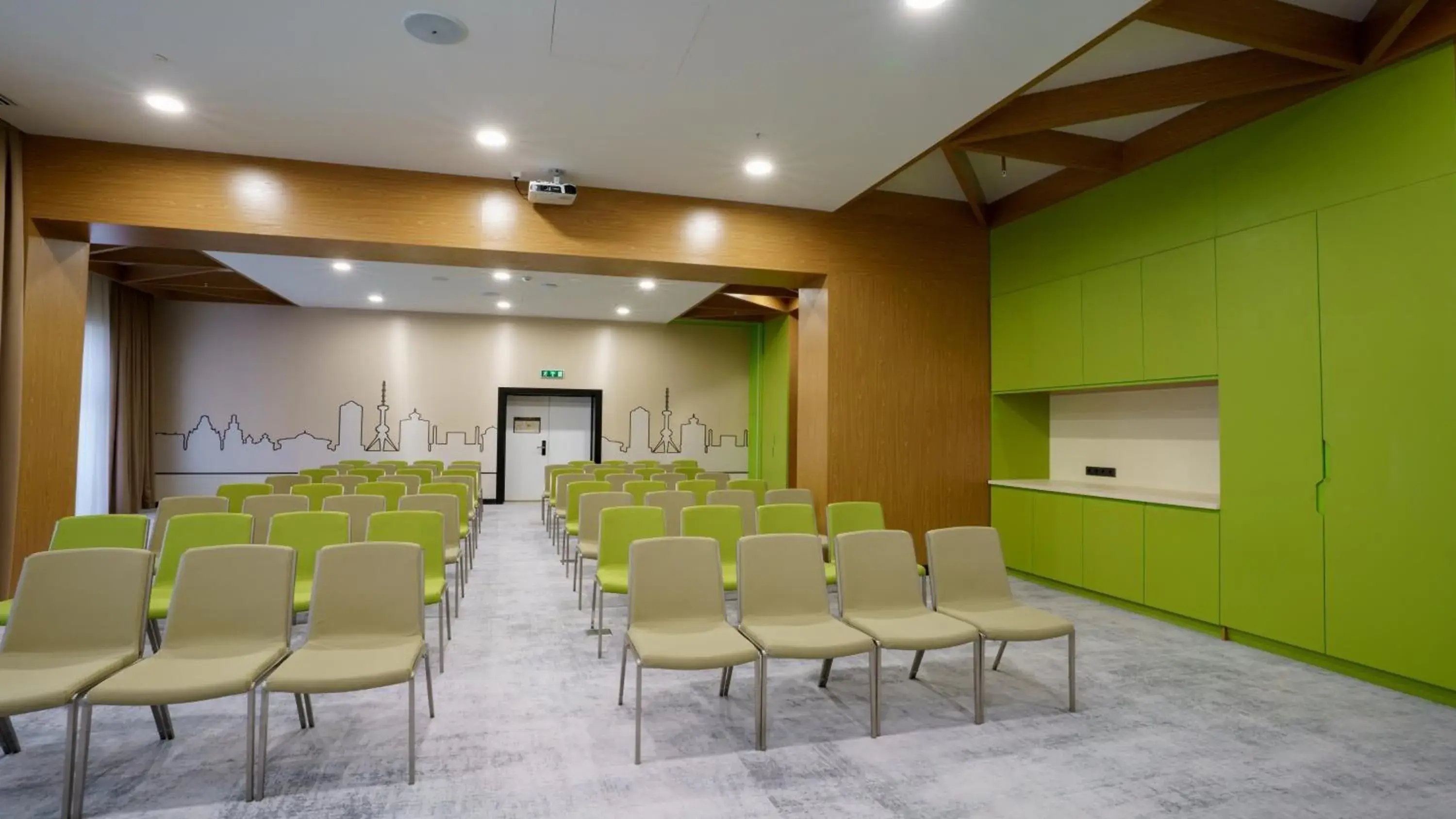 Meeting/conference room in Holiday Inn Tashkent City, an IHG Hotel