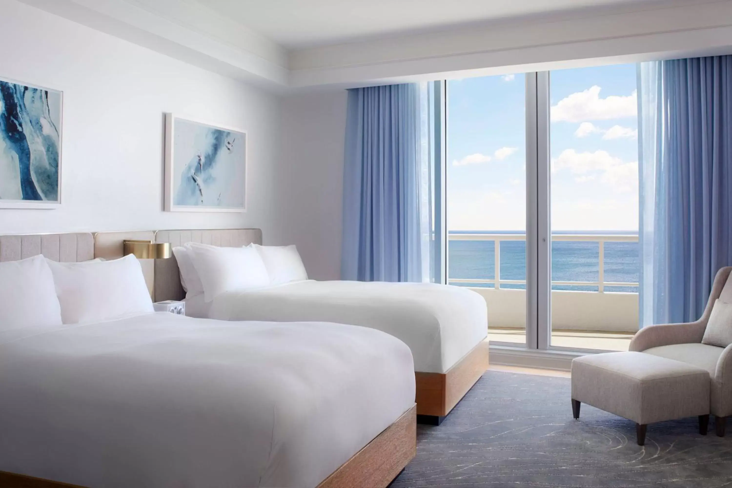 Bedroom, Bed in The Ritz-Carlton, Fort Lauderdale