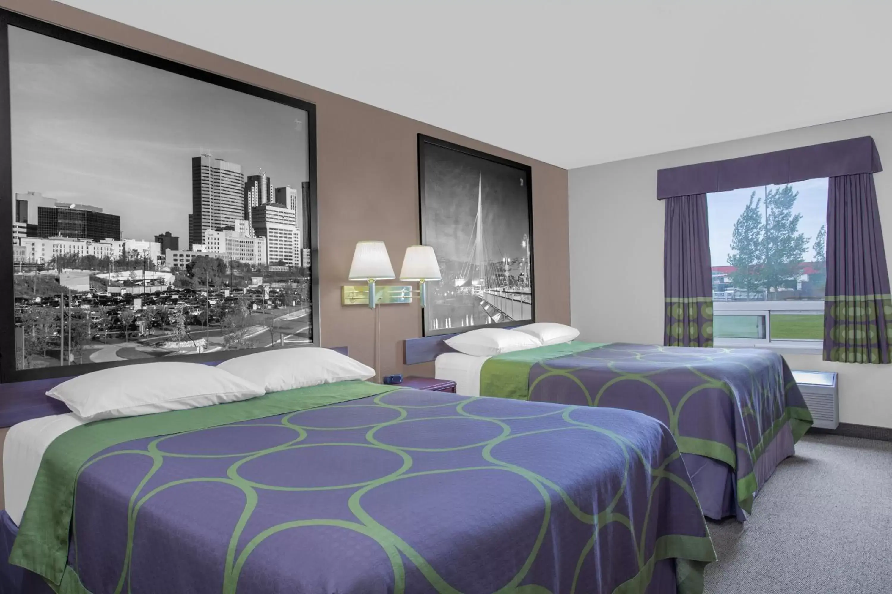 Bed, Room Photo in Super 8 by Wyndham Portage La Prairie MB