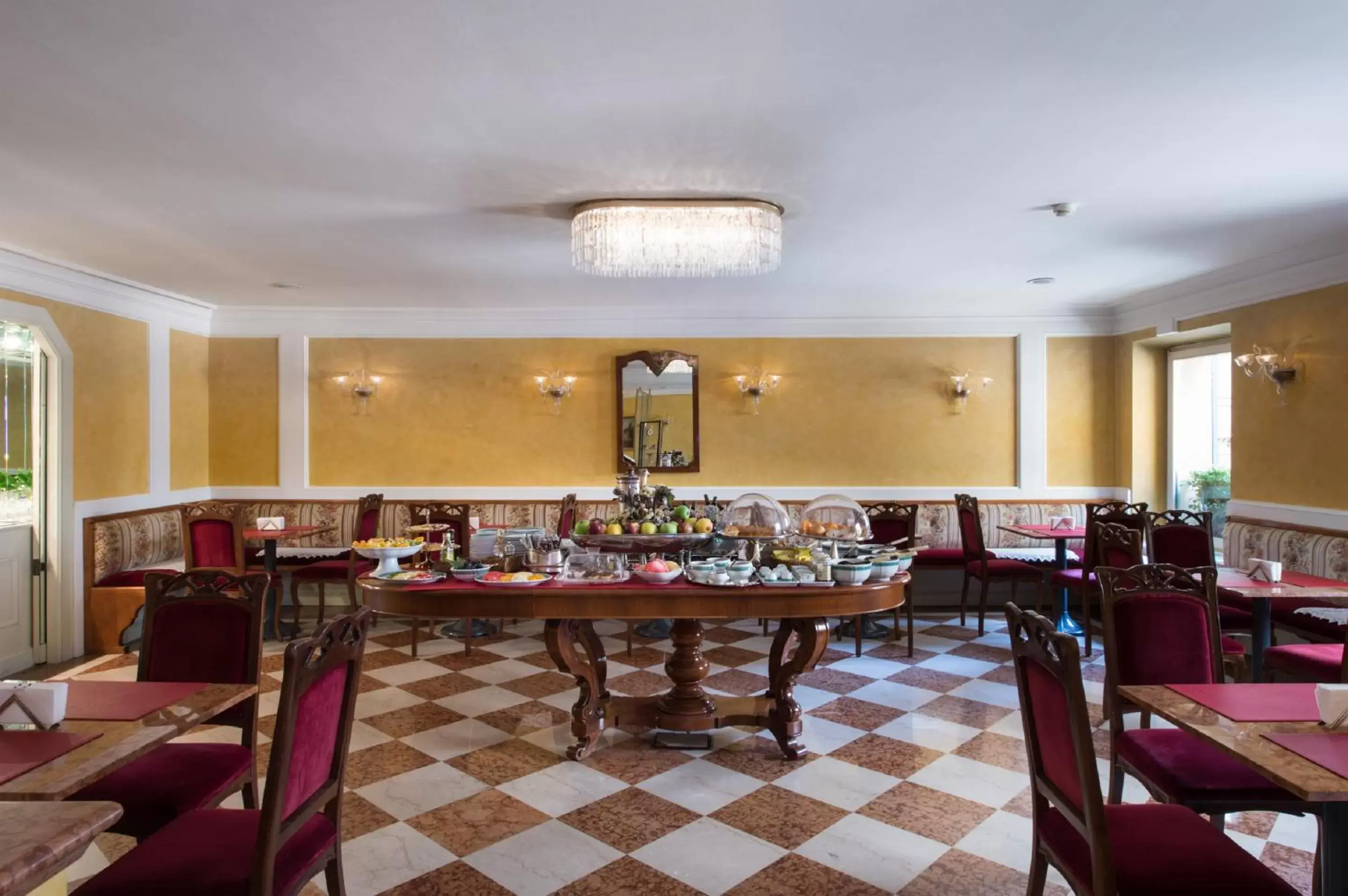 Breakfast, Restaurant/Places to Eat in Art Hotel Orologio