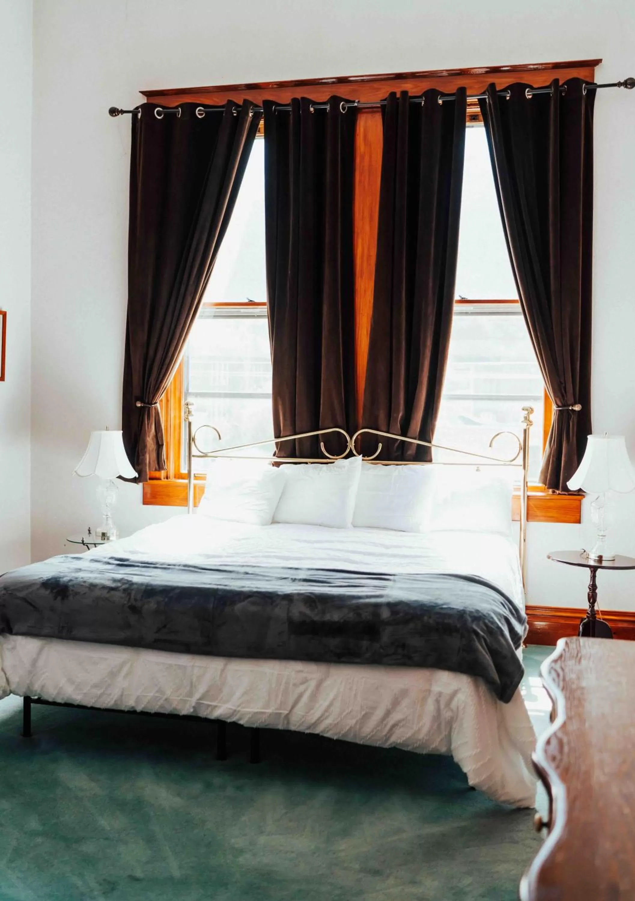 Bed in Town Hall Inn