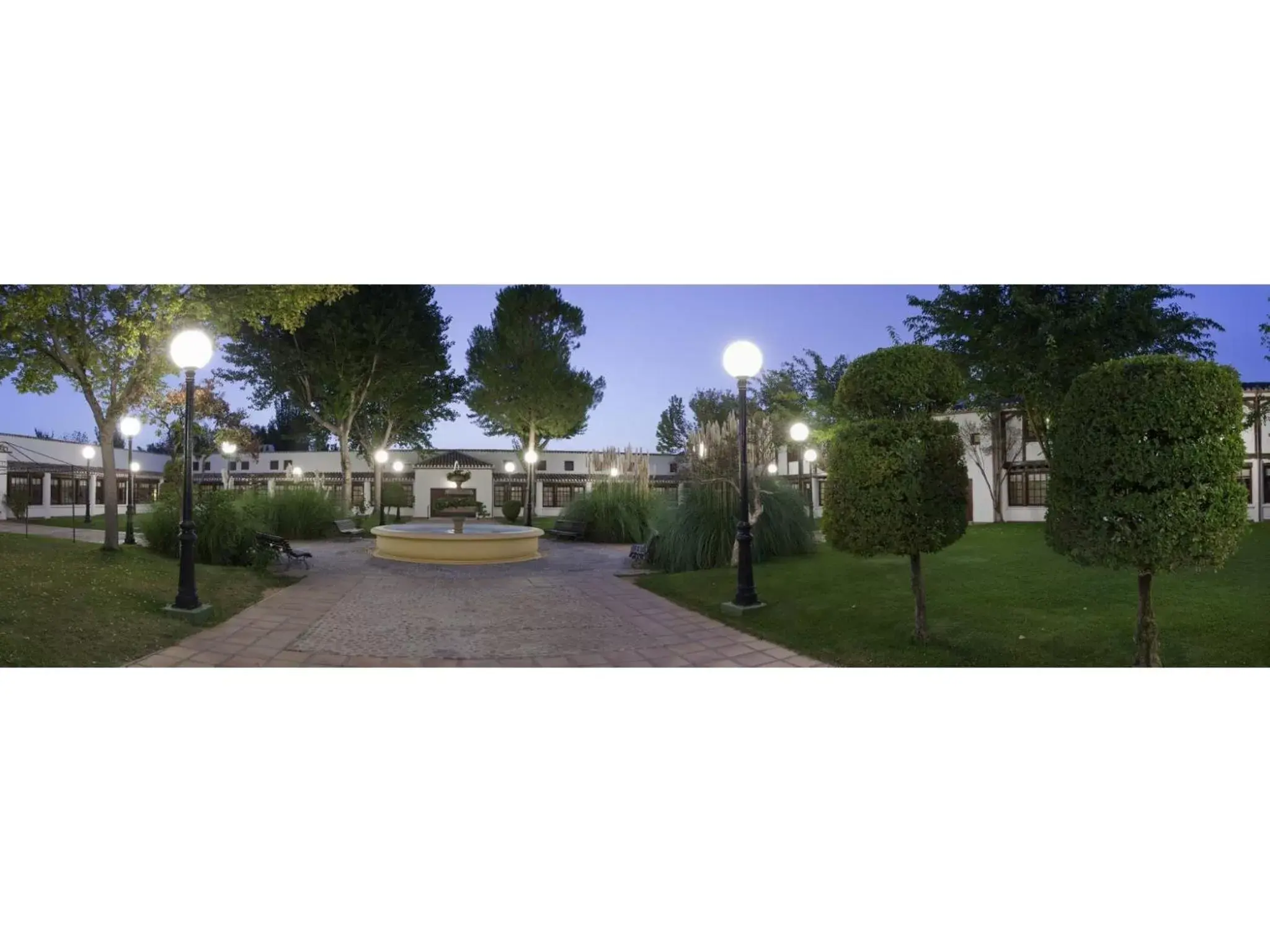 Garden in Parador de Albacete