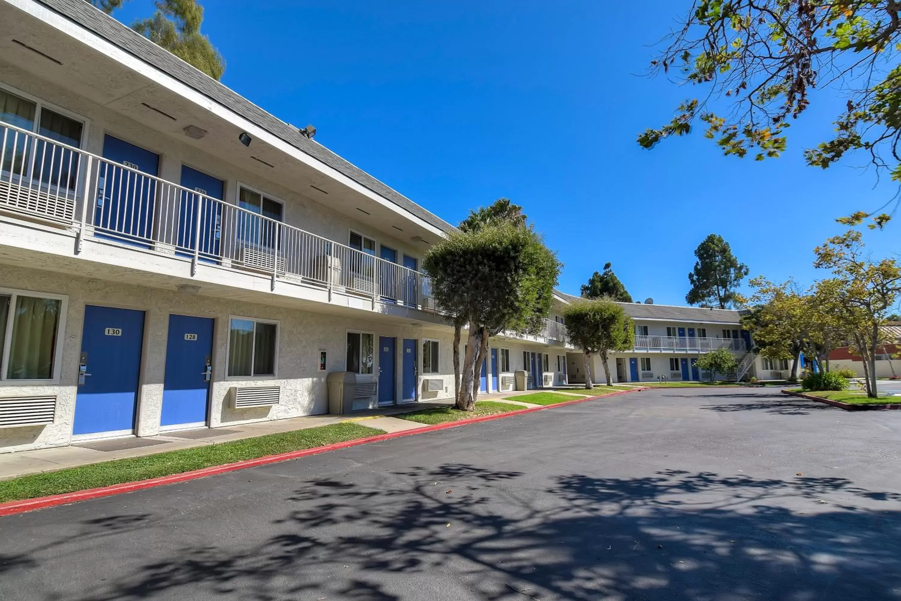 Facade/entrance, Property Building in Motel 6-San Diego, CA - North