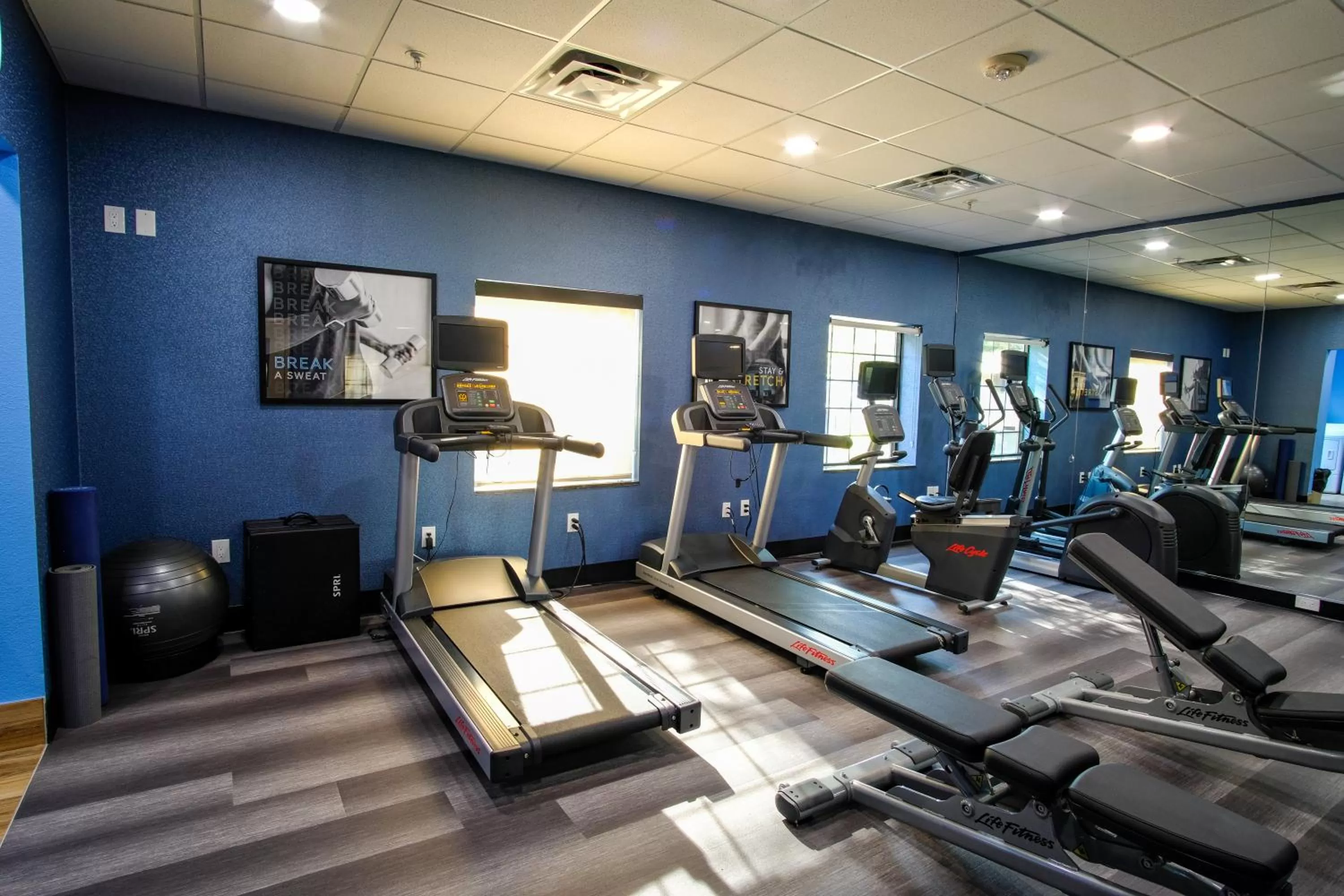 Fitness centre/facilities in Staybridge Suites Quantico-Stafford by IHG