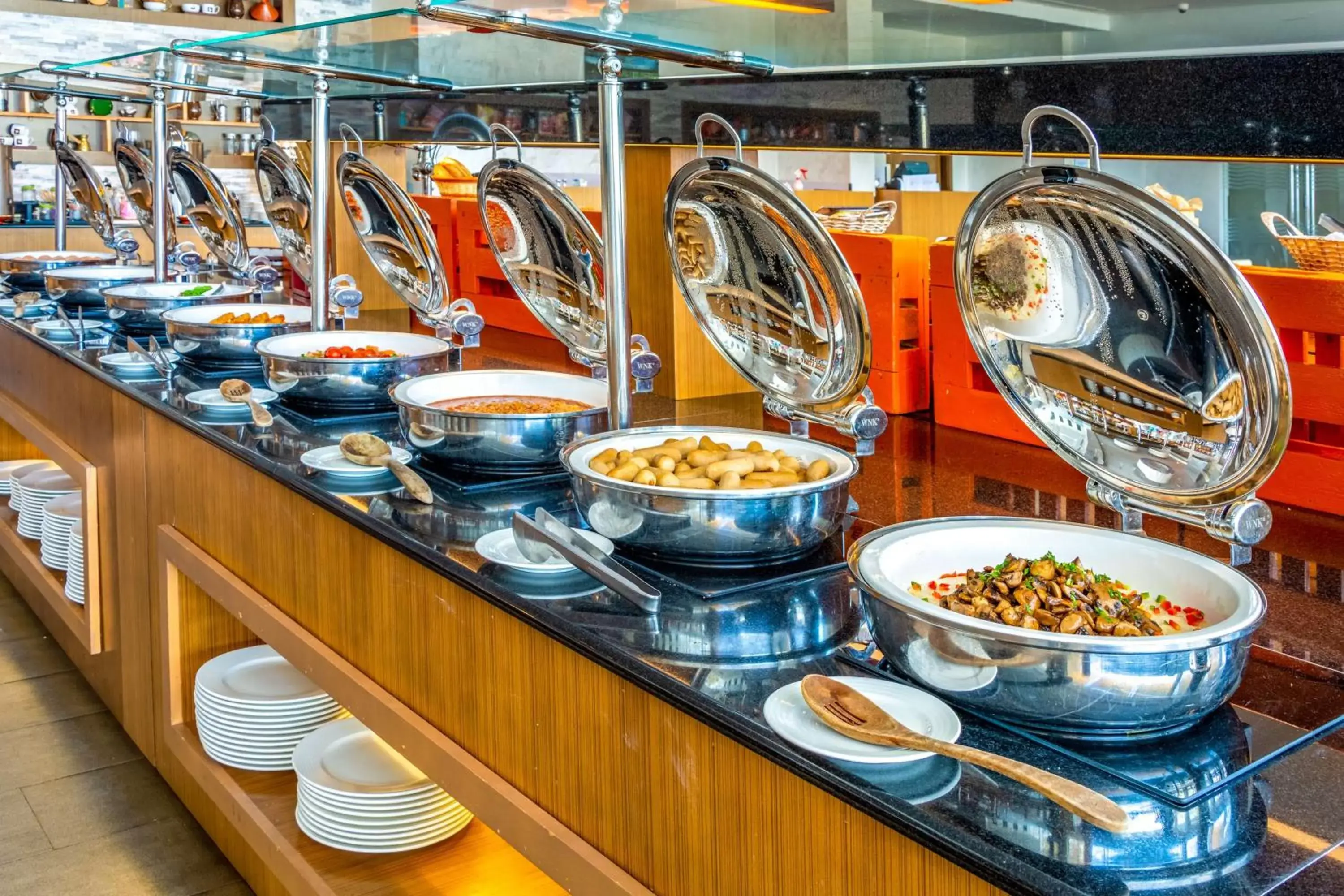 Restaurant/places to eat in Radisson Blu Hotel Sohar