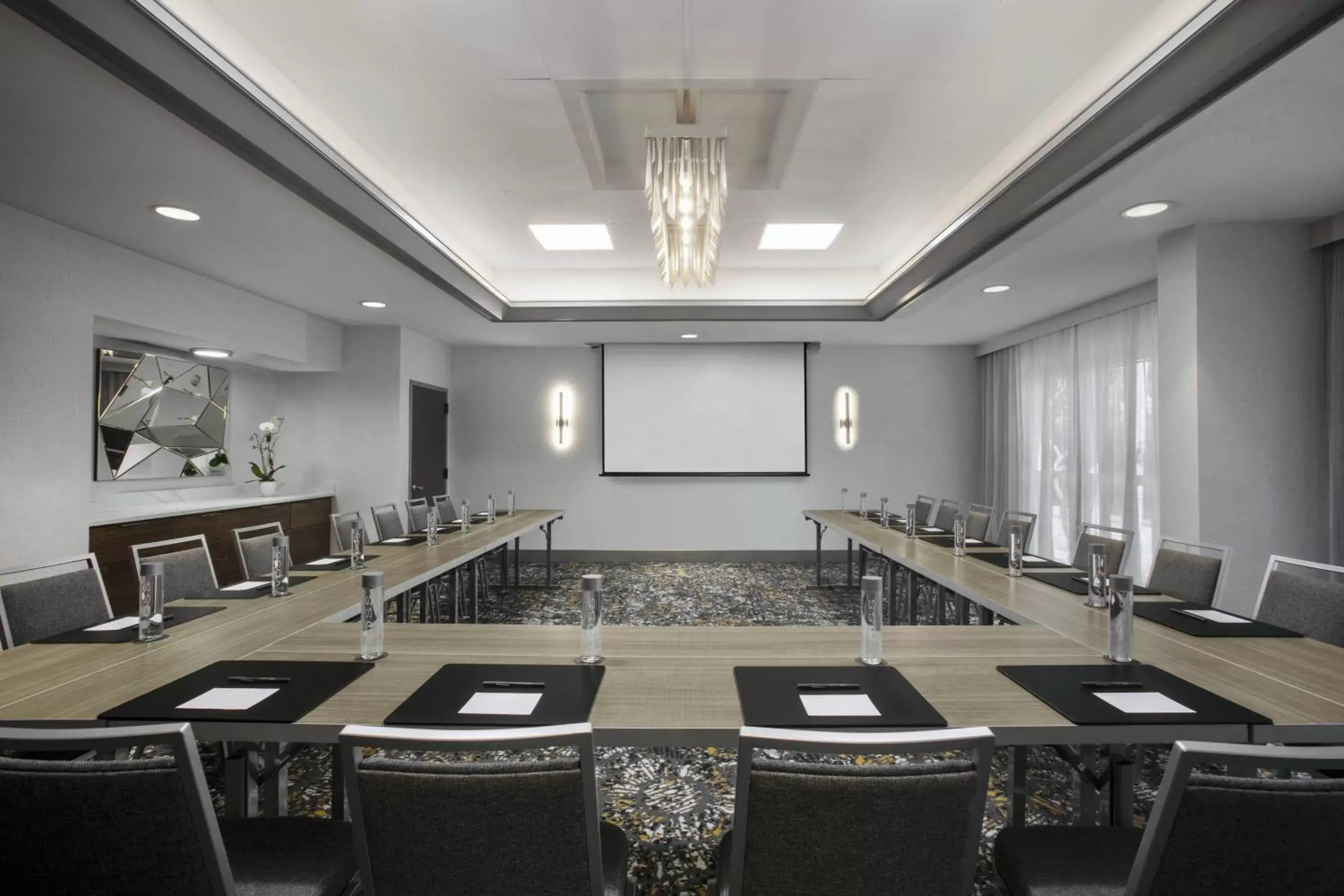 Meeting/conference room in Courtyard by Marriott Miami Aventura Mall