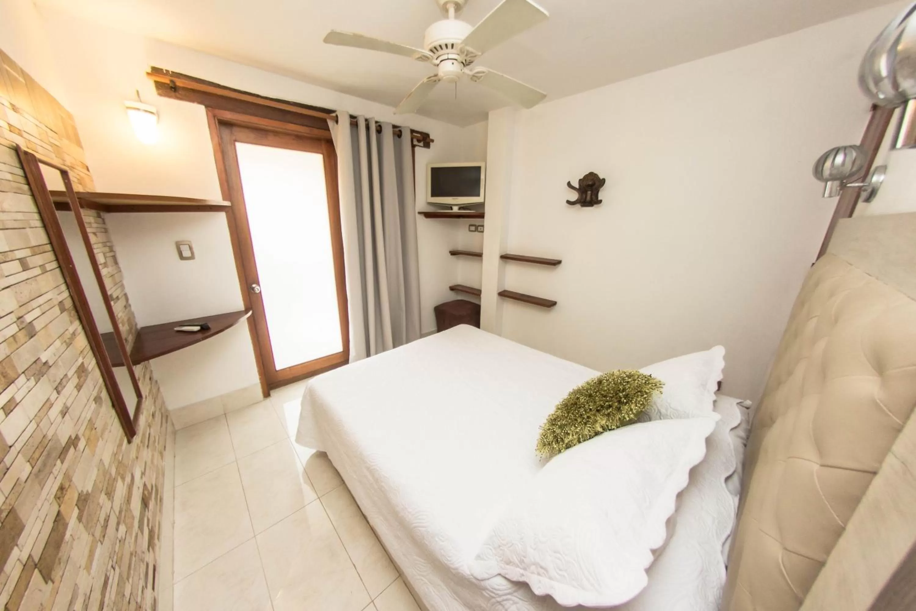 Photo of the whole room, Bed in Hotel Casa Gloria Boutique