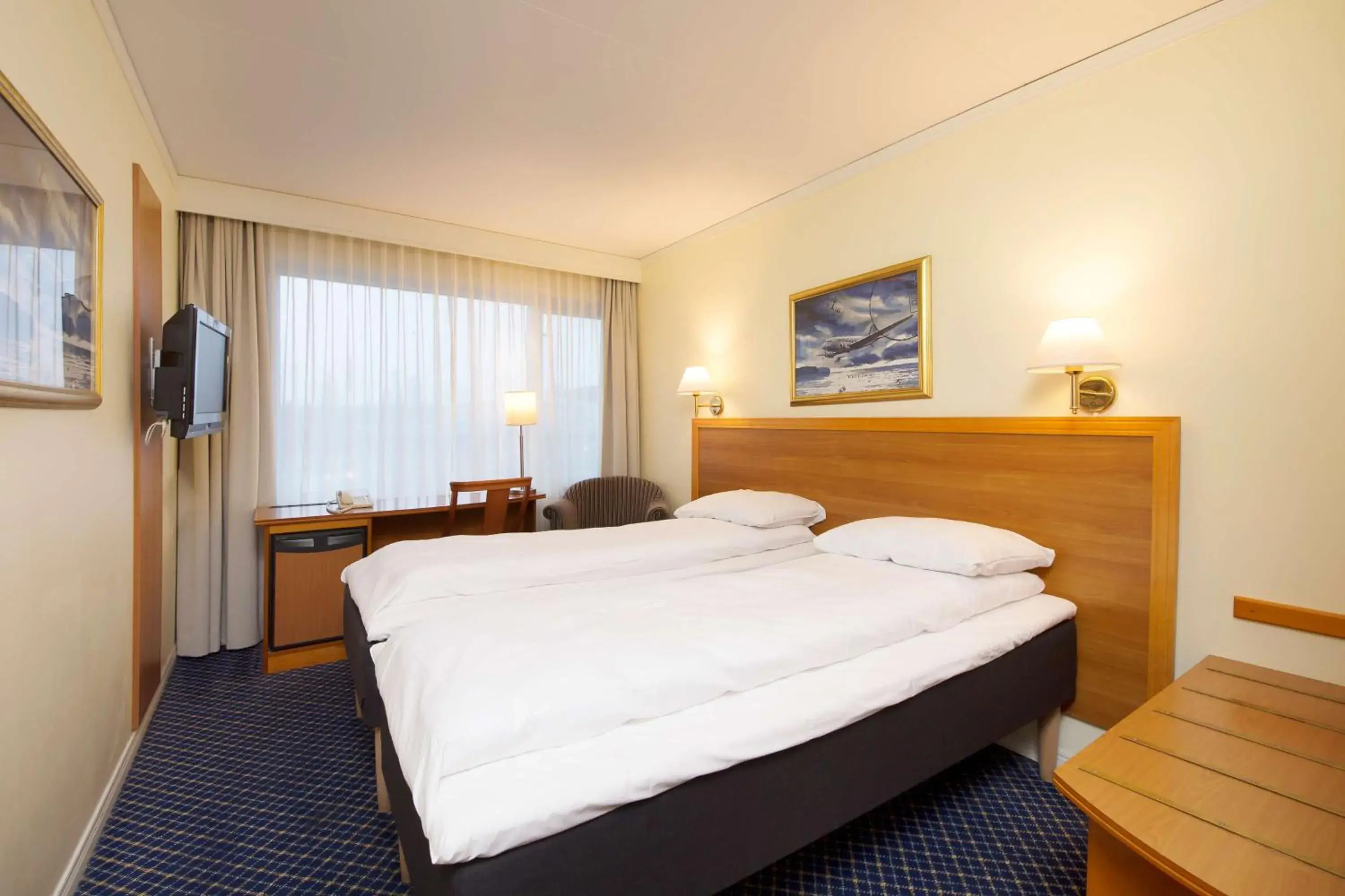 Photo of the whole room, Bed in Scandic Gardermoen