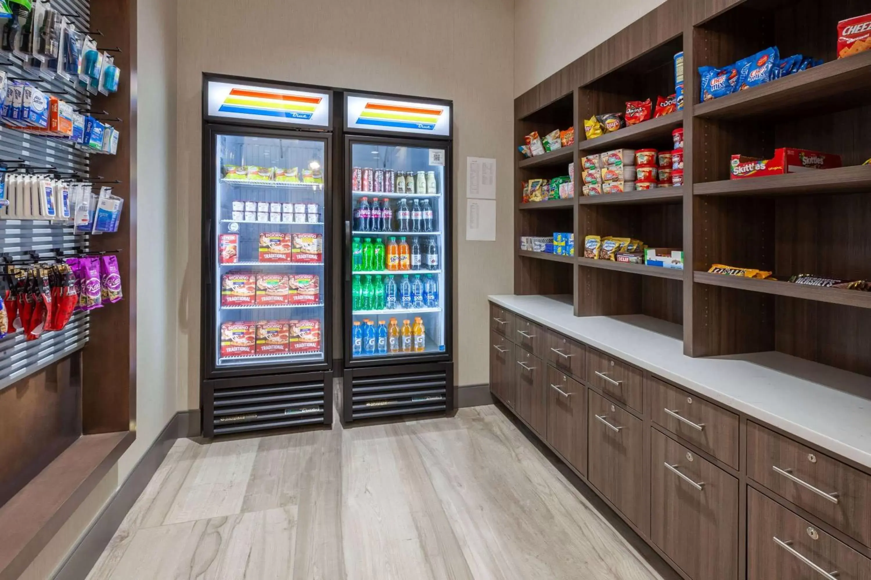 Property building in La Quinta Inn & Suites by Wyndham Middletown-Goshen Property building in La Quinta Inn & Suites by Wyndham Middletown-Goshen